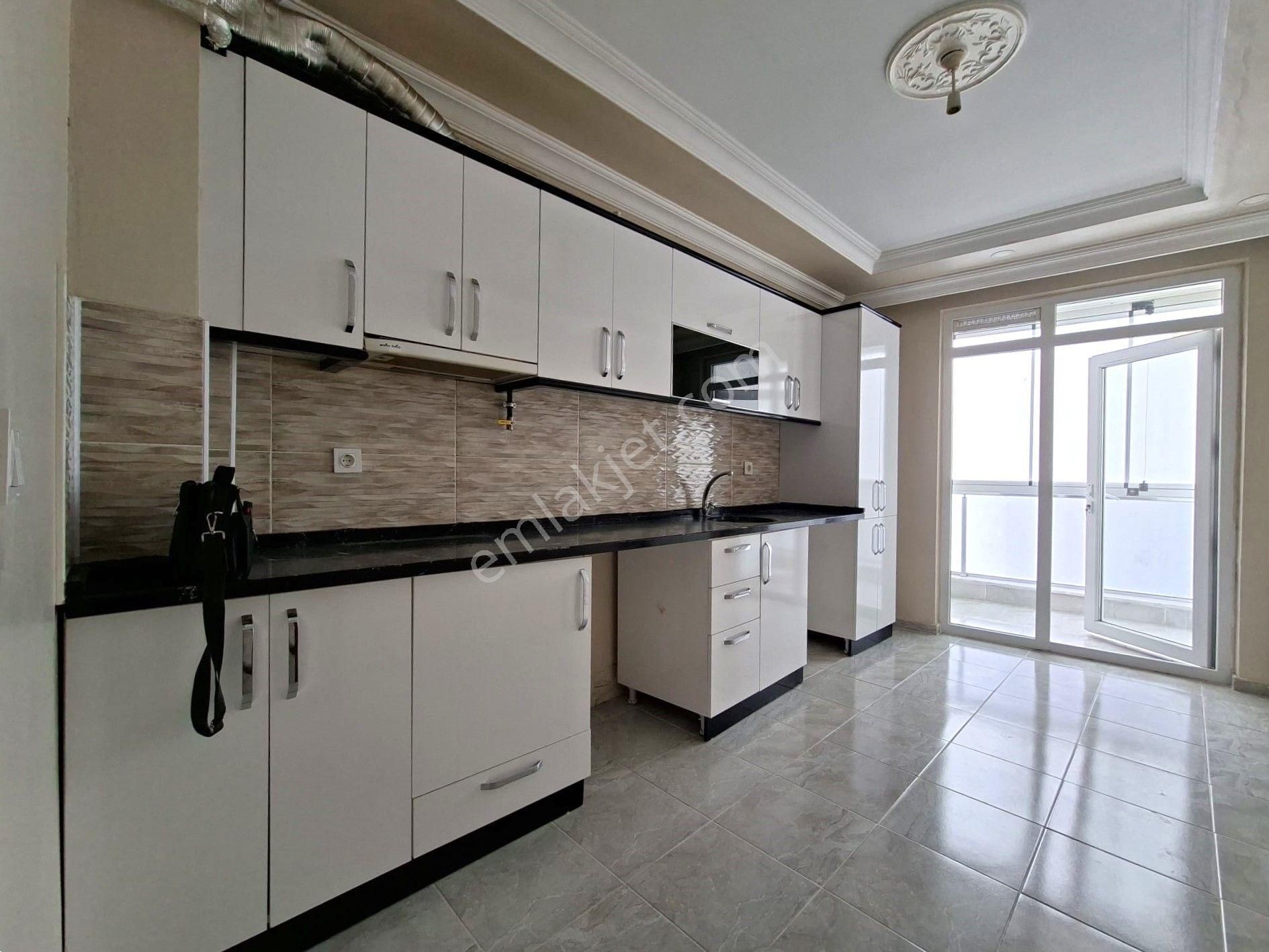 Recep Ümit'ten Şarhöyük'ün En Güzel Lokasyonu Radar Sokakta Satılık Asansörlü 2+1 Daire - Görsel 4