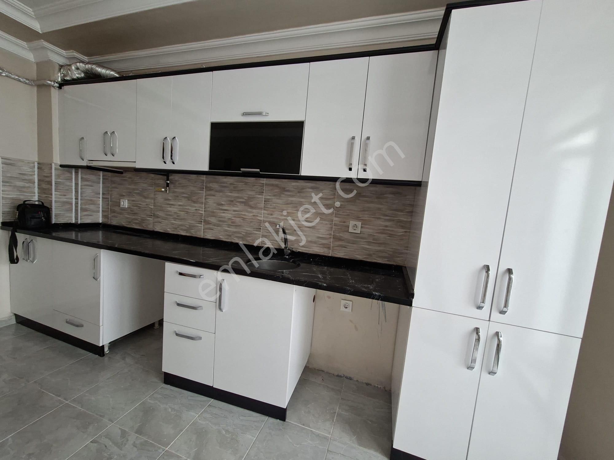 Recep Ümit'ten Şarhöyük'ün En Güzel Lokasyonu Radar Sokakta Satılık Asansörlü 2+1 Daire - Görsel 7