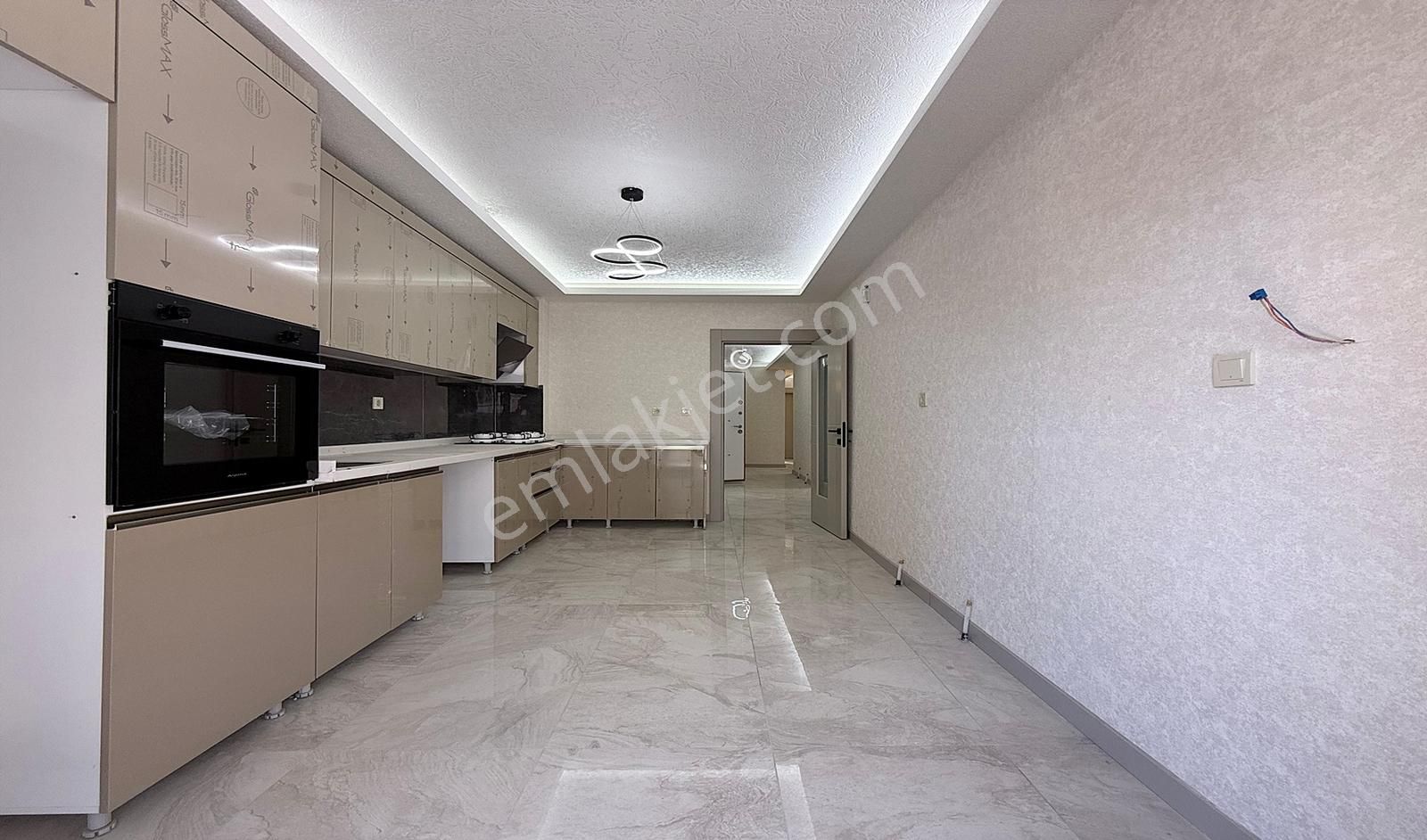 Yasa'dan Karakayada 4+1 Full Yapılı E.banyolu Sıfır Daire !!! - Görsel 2