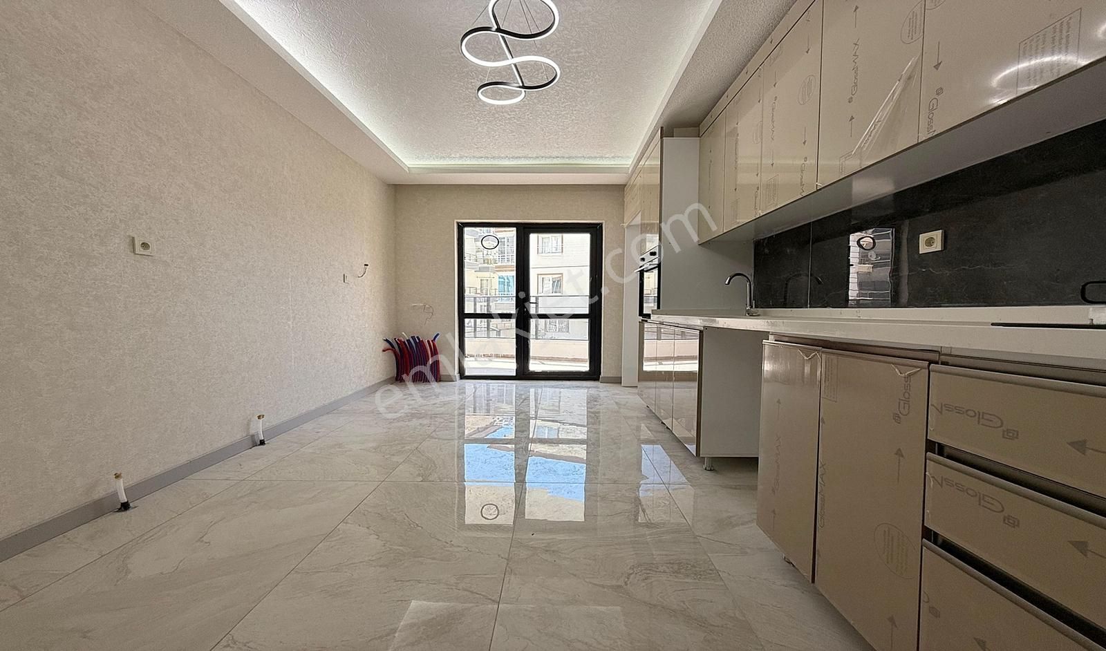 Yasa'dan Karakayada 4+1 Full Yapılı E.banyolu Sıfır Daire !!! - Görsel 34