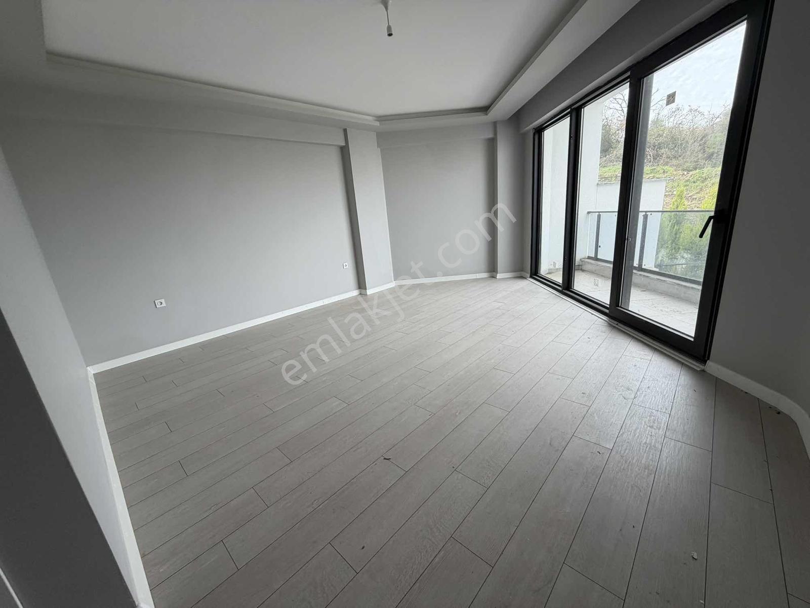 Deniz Ve Şehir Manzaralı 310m² Tripleks Villa - Görsel 12