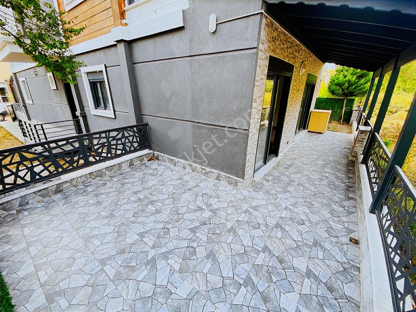 Kostak Gayrimenkulden Akçayda Bölgenin En Ucuz Şahane 4+1villası - Görsel 5