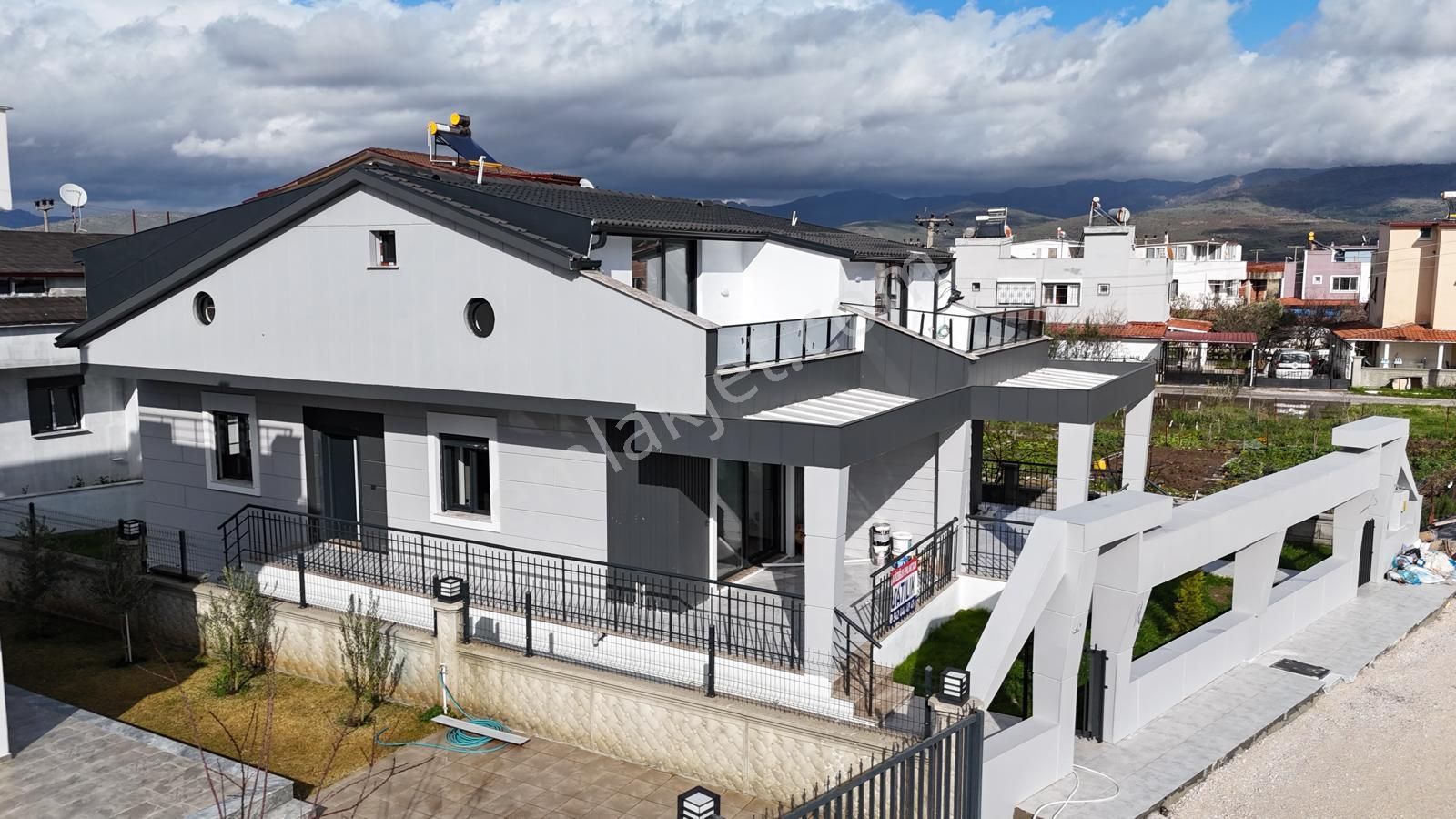 İzmir Dikili Cumhuriyet Mah Satılık Sıfır 3+1 Denize Yakın Villa - Görsel 8