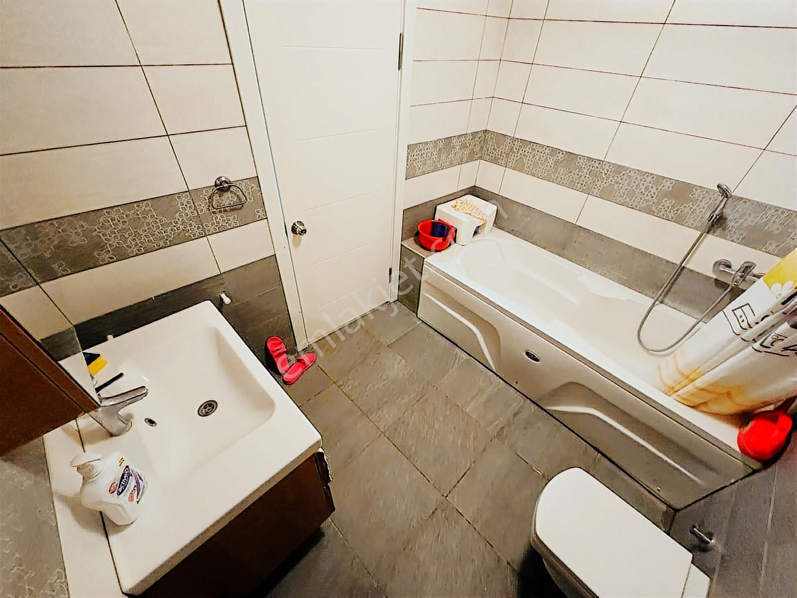 Tek Yetkili Kostak Gayrimenkulden Akçayda Şahane4+2bahçeli Villa - Görsel 30