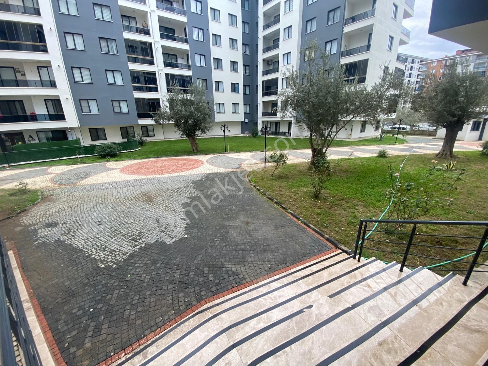 Kostak Gayrimenkulden Kadıköyde Arakat Öncephe Manzaralı Lüx 2+1 - Görsel 35