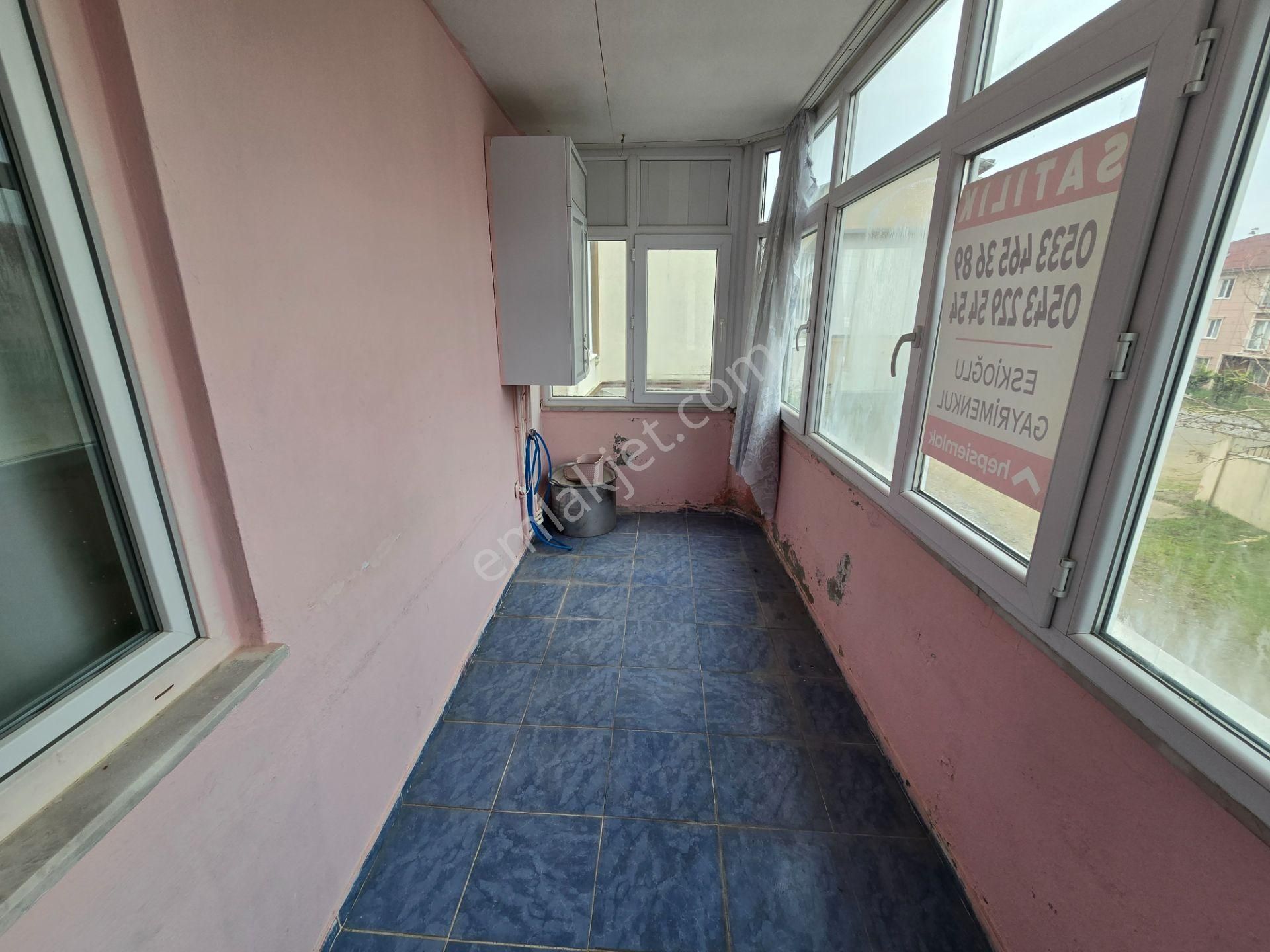 Denize Yürüme Mesafesinde Arakat 2+1 Daire