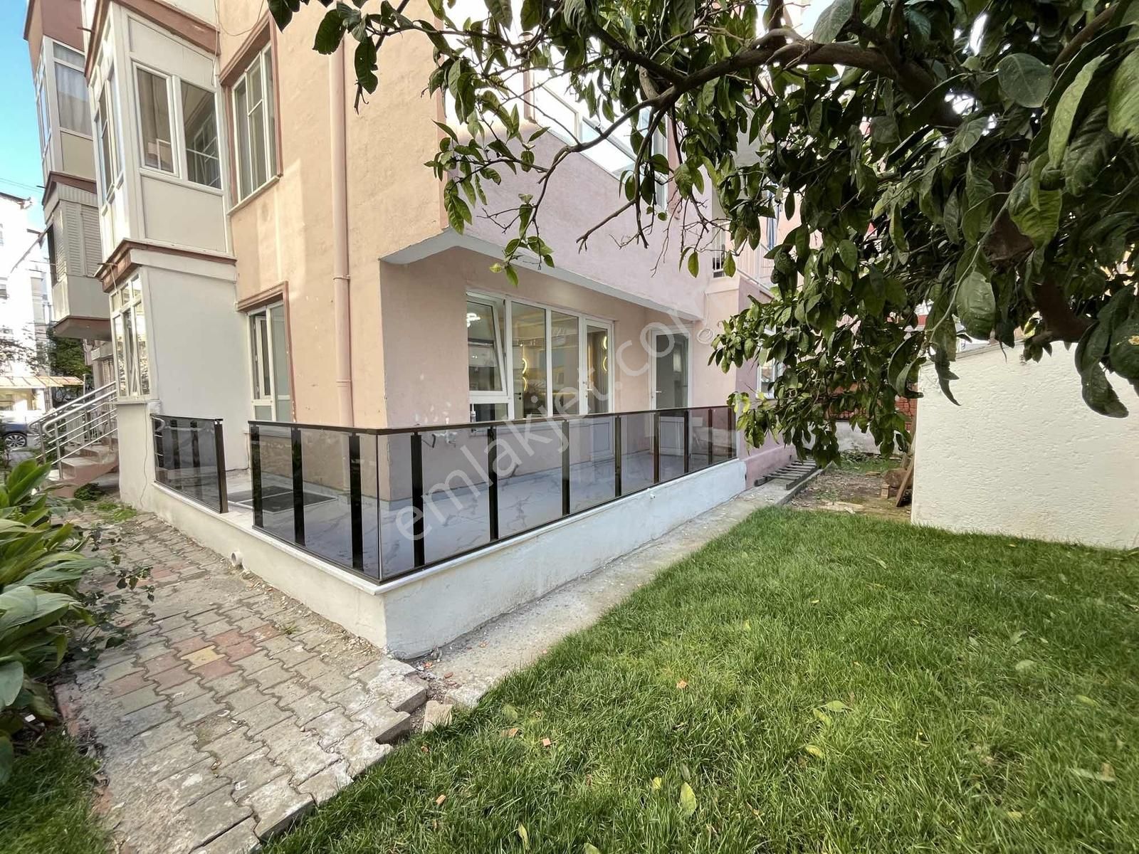 Gürsoy'dan Akçayda Masrafsız Bahçe Kullanımlı Hesaplı 2+1 Daire