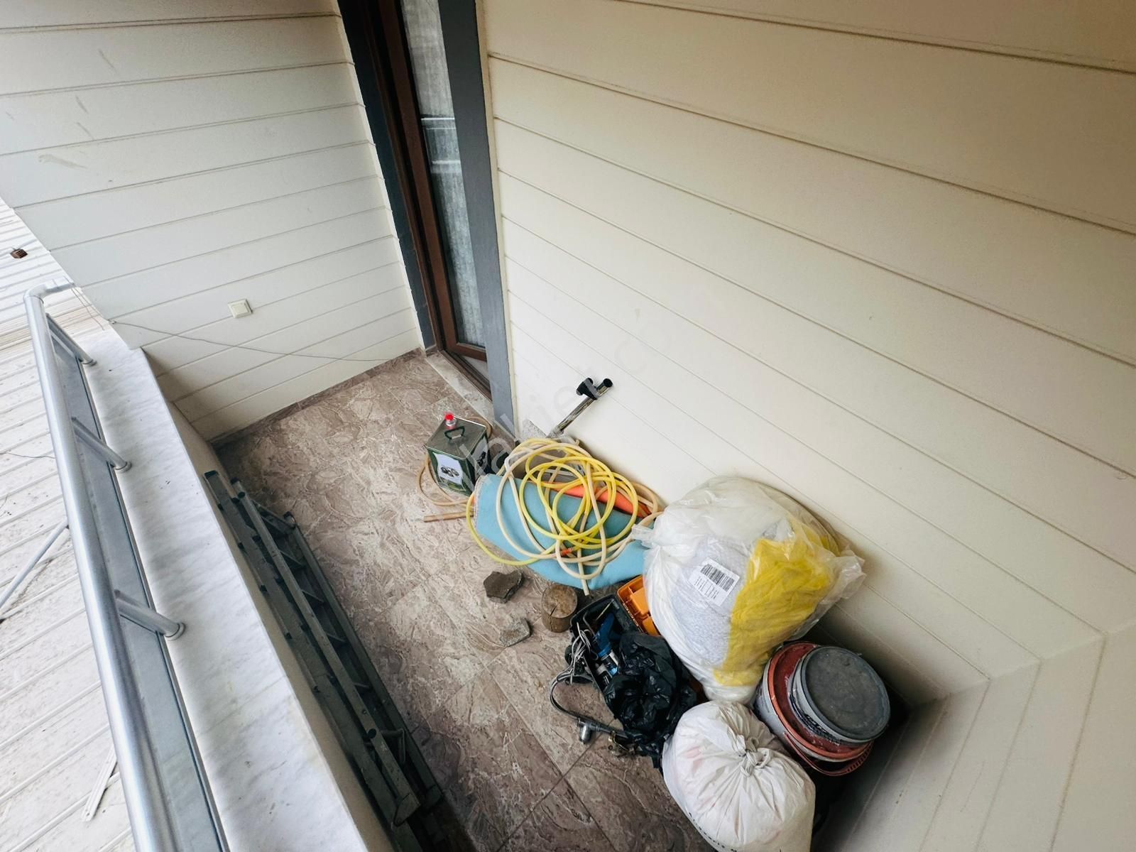 Tek Yetkili Kostak Gayrimenkul'den Ferah Geniş Aileye Uygun 3+1 - Görsel 13