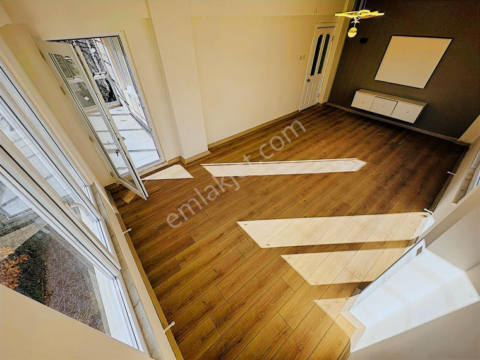 Kostak Gayrimenkulden Akçay Yenimahallede Denize 100m Öncephe3+1 - Görsel 6