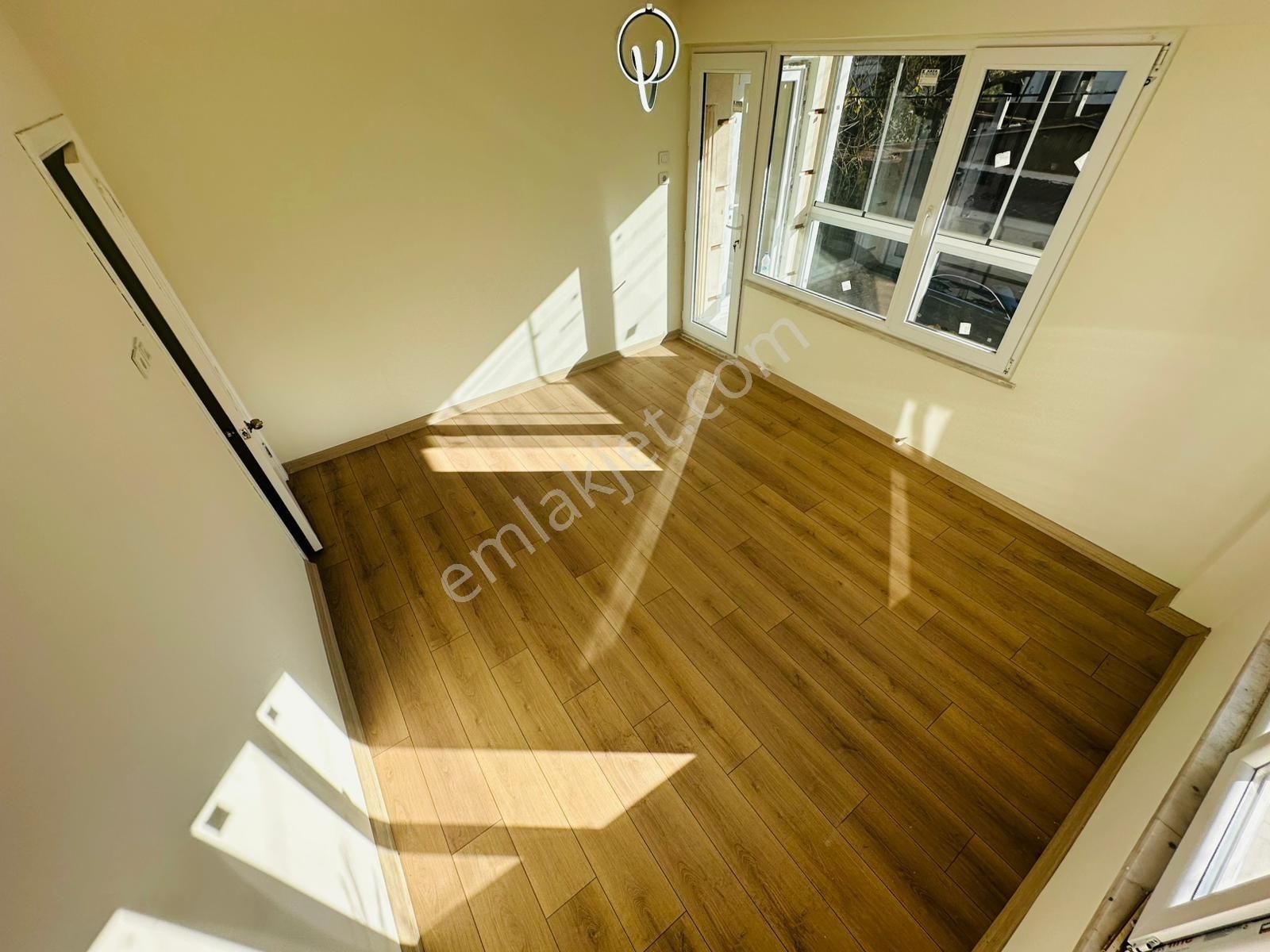 Kostak Gayrimenkulden Akçay Yenimahallede Denize 100m Öncephe3+1 - Görsel 17