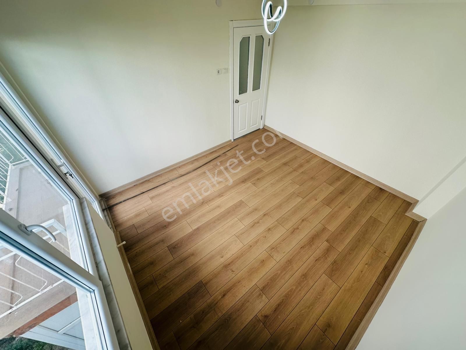 Kostak Gayrimenkulden Akçay Yenimahallede Denize 100m Öncephe3+1 - Görsel 31