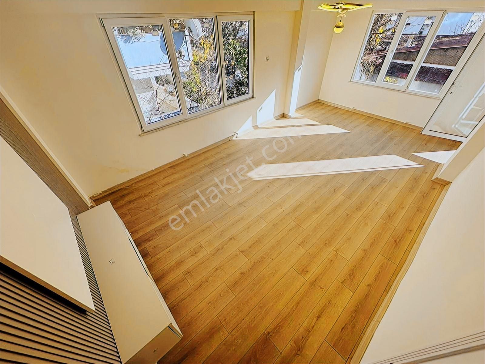 Kostak Gayrimenkulden Akçay Yenimahallede Denize 100m Öncephe3+1 - Görsel 5