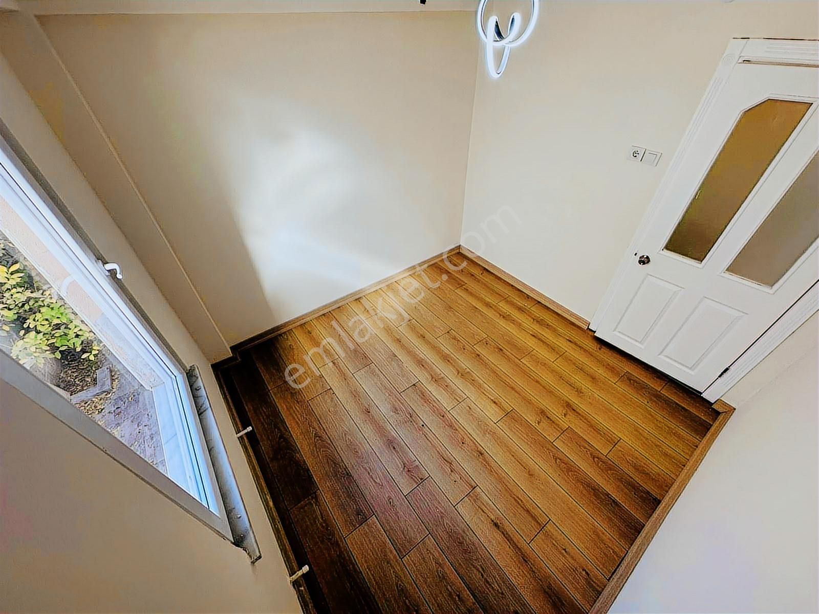 Kostak Gayrimenkulden Akçay Yenimahallede Denize 100m Öncephe3+1 - Görsel 25