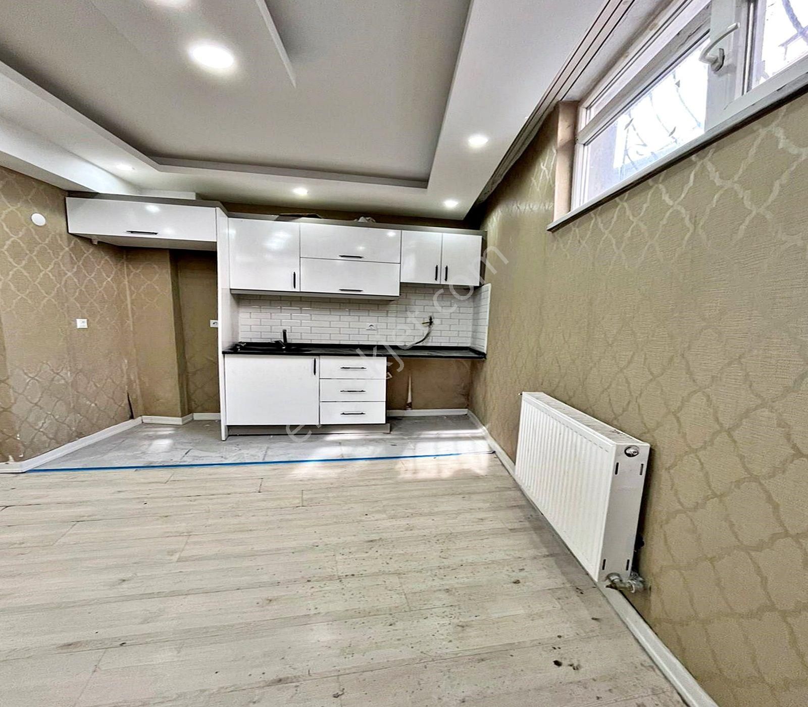 Hürriyet Mahallesinde Krediye Uygun Satılık 2+1 Bahçe Katı - Görsel 5