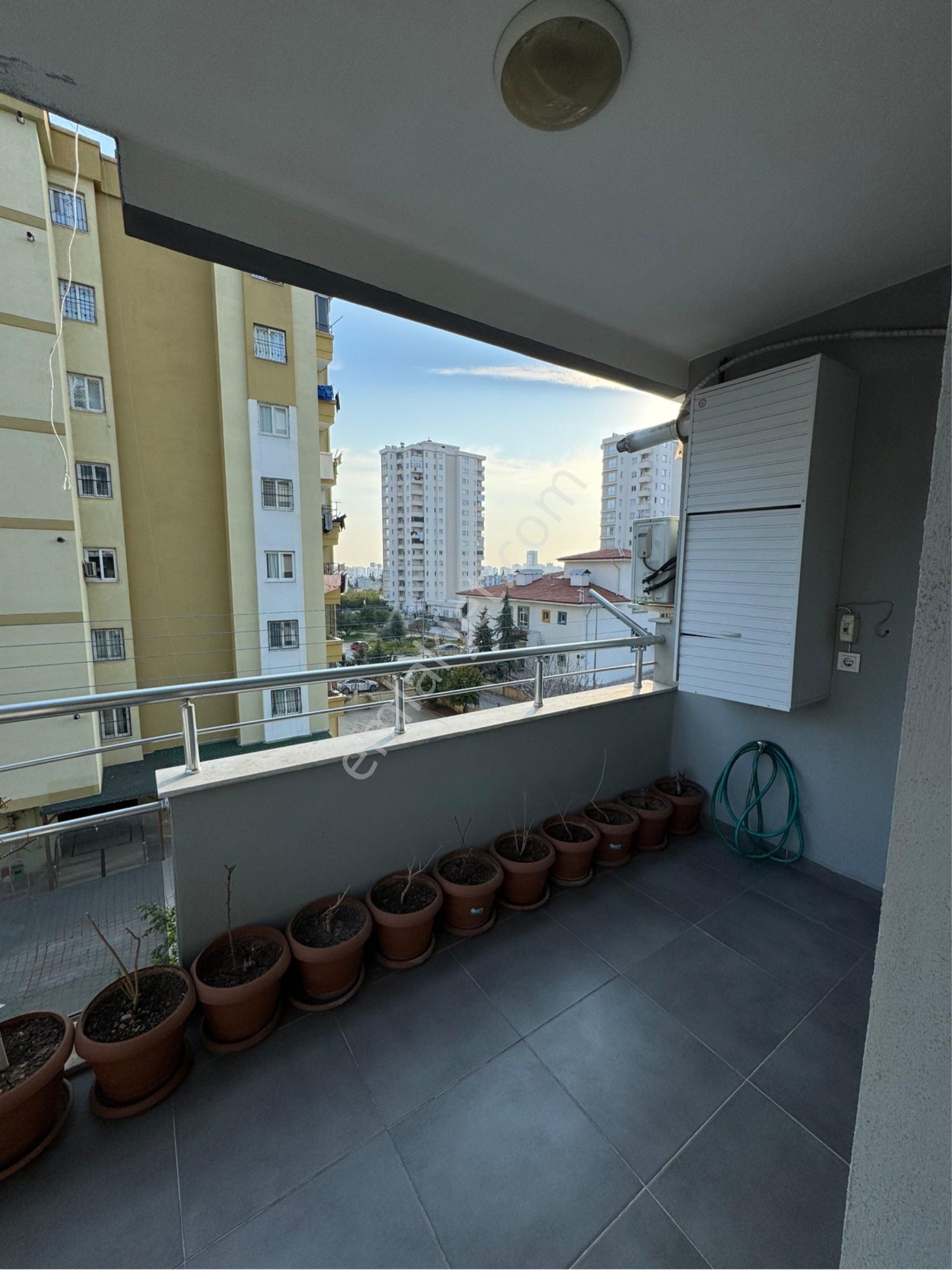 Gürselpaşa’da Merkezi Konum! Aile Apartmanında 1+1 Full Eşyalı Lüks Kiralık Daire - Görsel 17