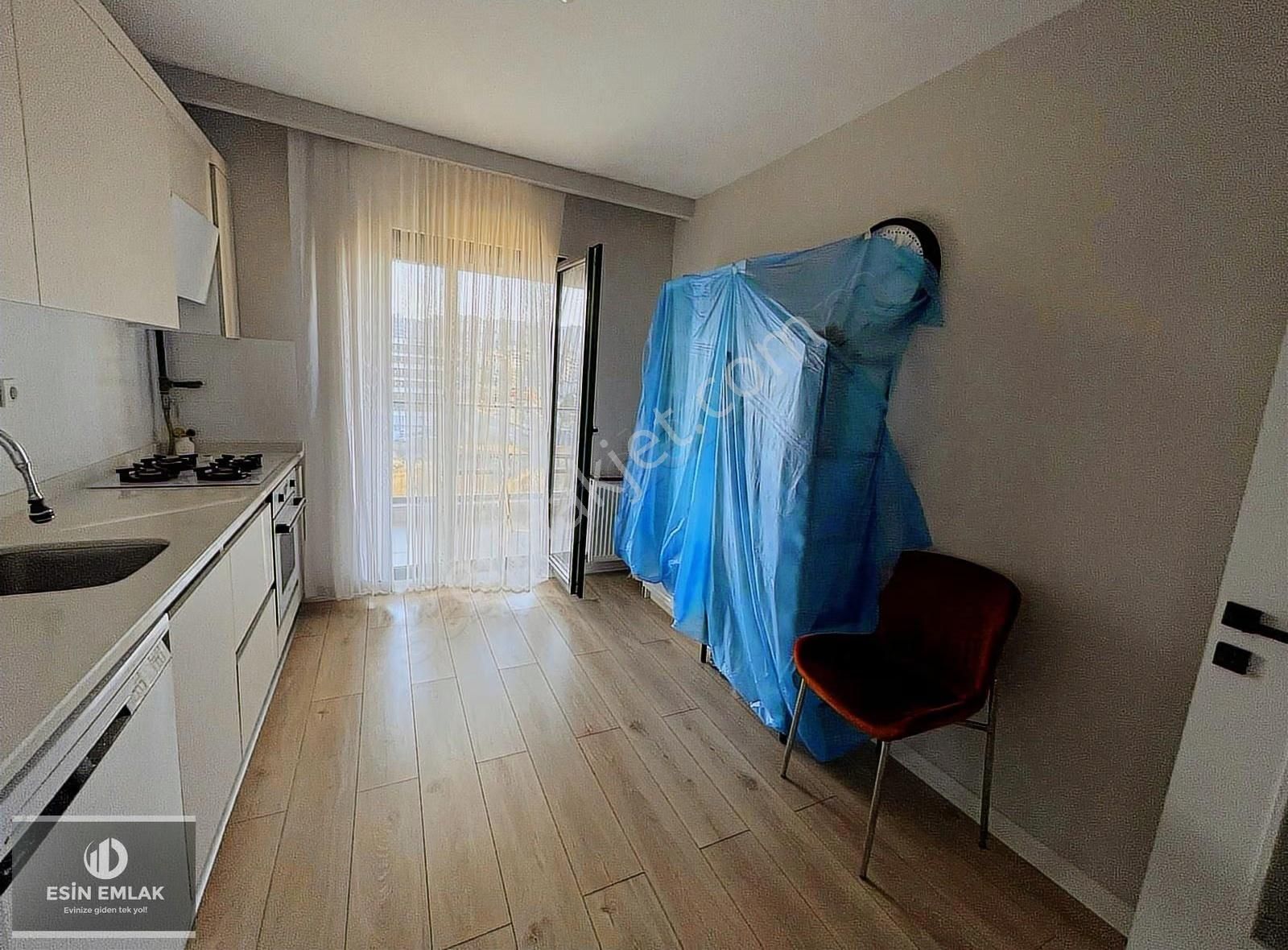 Velibaba Mah Ferah Geniş M2'li Site İçinde Lüx 3+1 Satılık Daire - Görsel 22