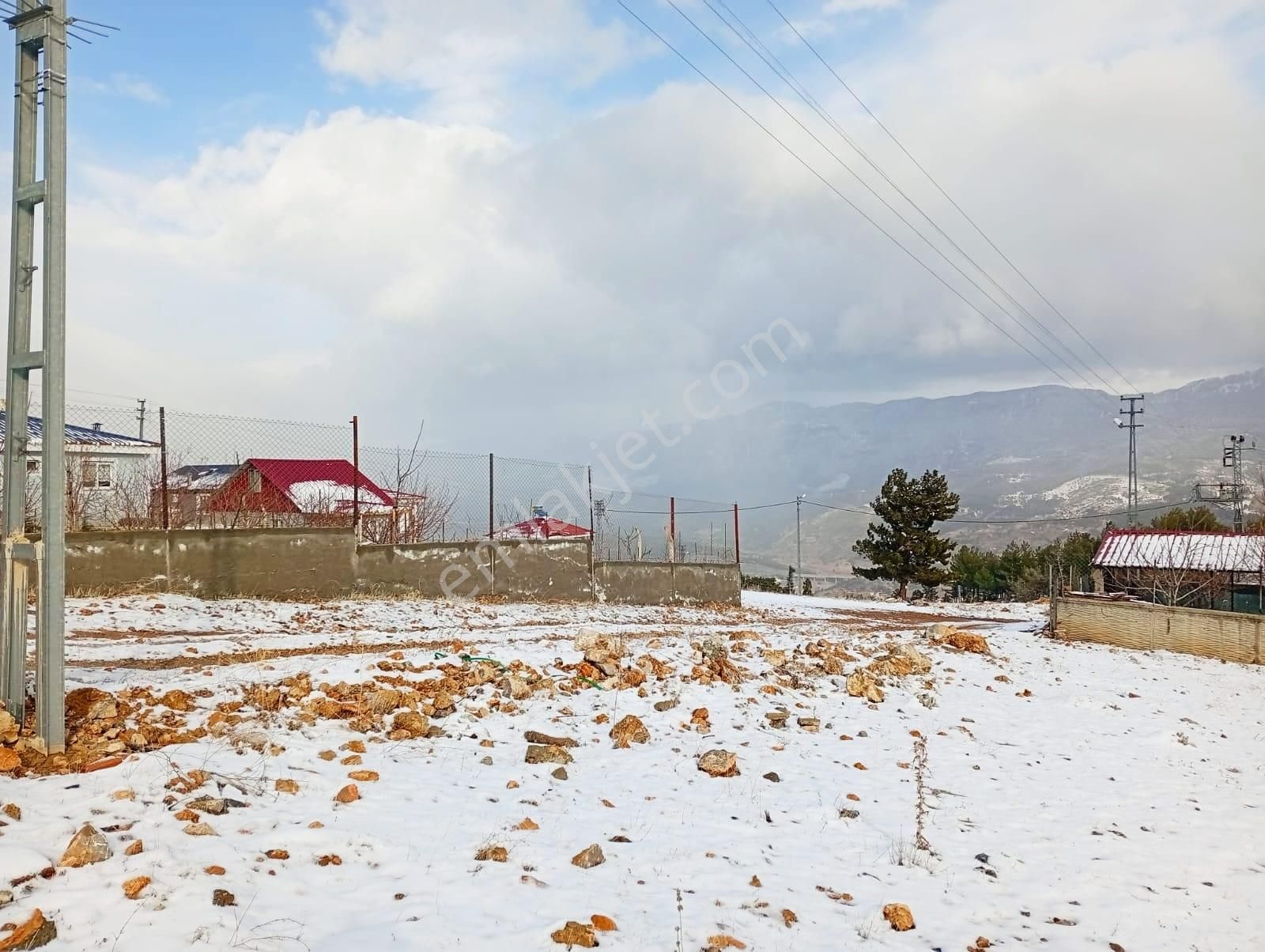 Kar Emlaktan Yenikonacık Bozkırlı Mevkiinde 400 M2 Satılık Arsa - Görsel 16