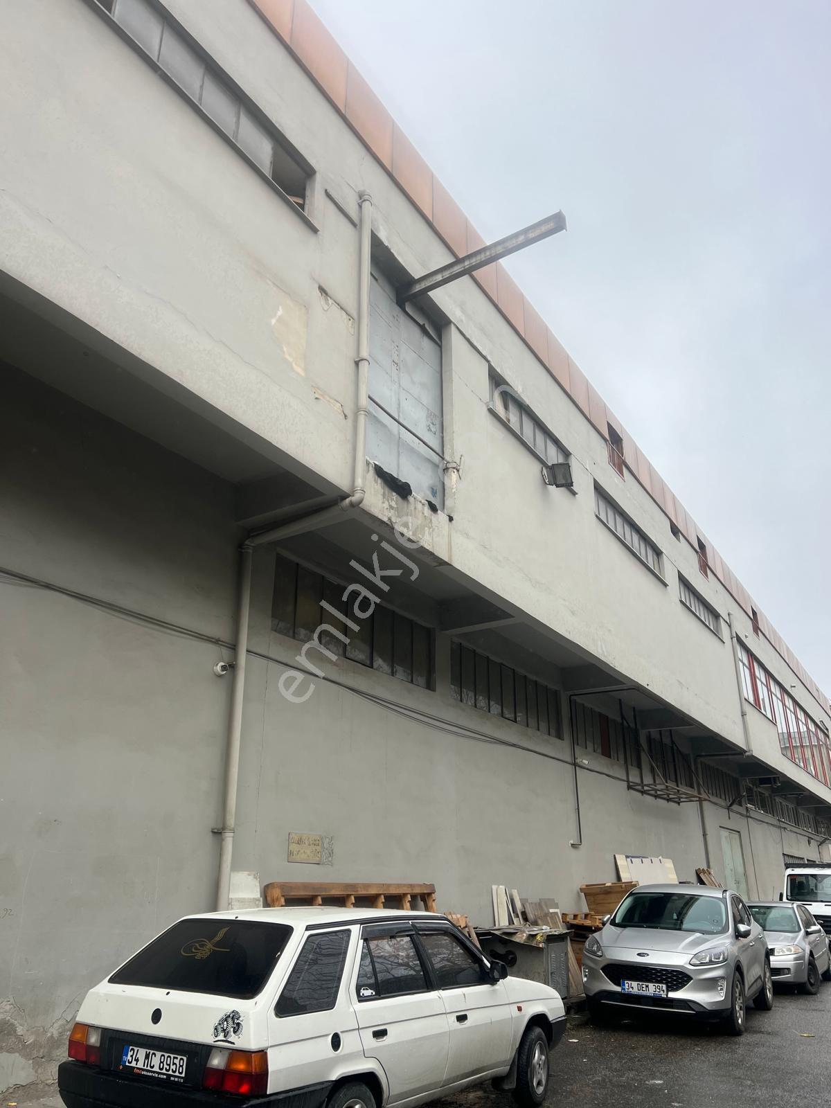 Tiyap'tan Bağcılar Yavuzselim Mah. 1000 M2 Kiralık İmalathane(depo)