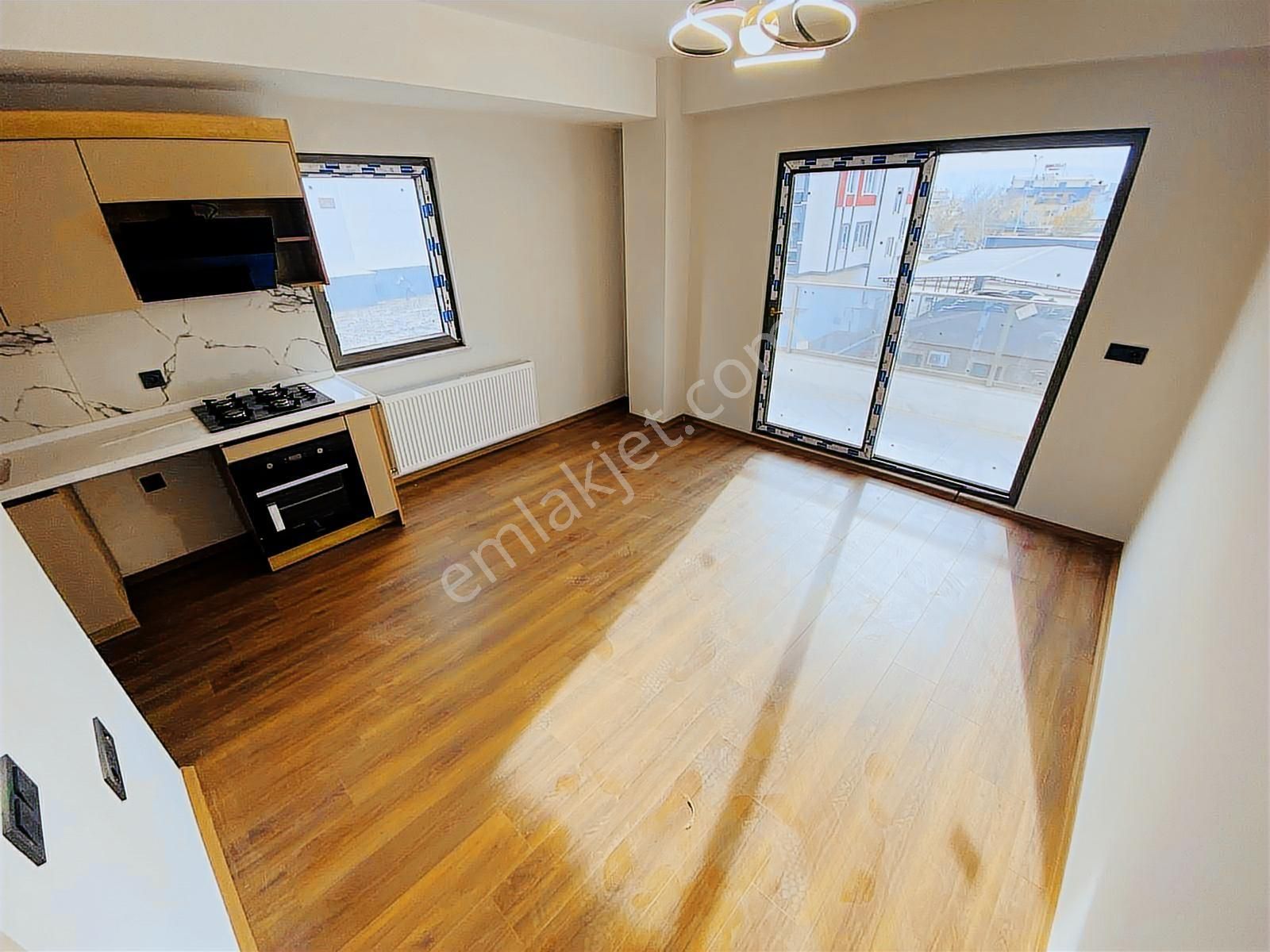 Kostak Gayrimenkul'den Kadıköy'de Ön Cephe Ultralüx 1+1 Daire - Görsel 9