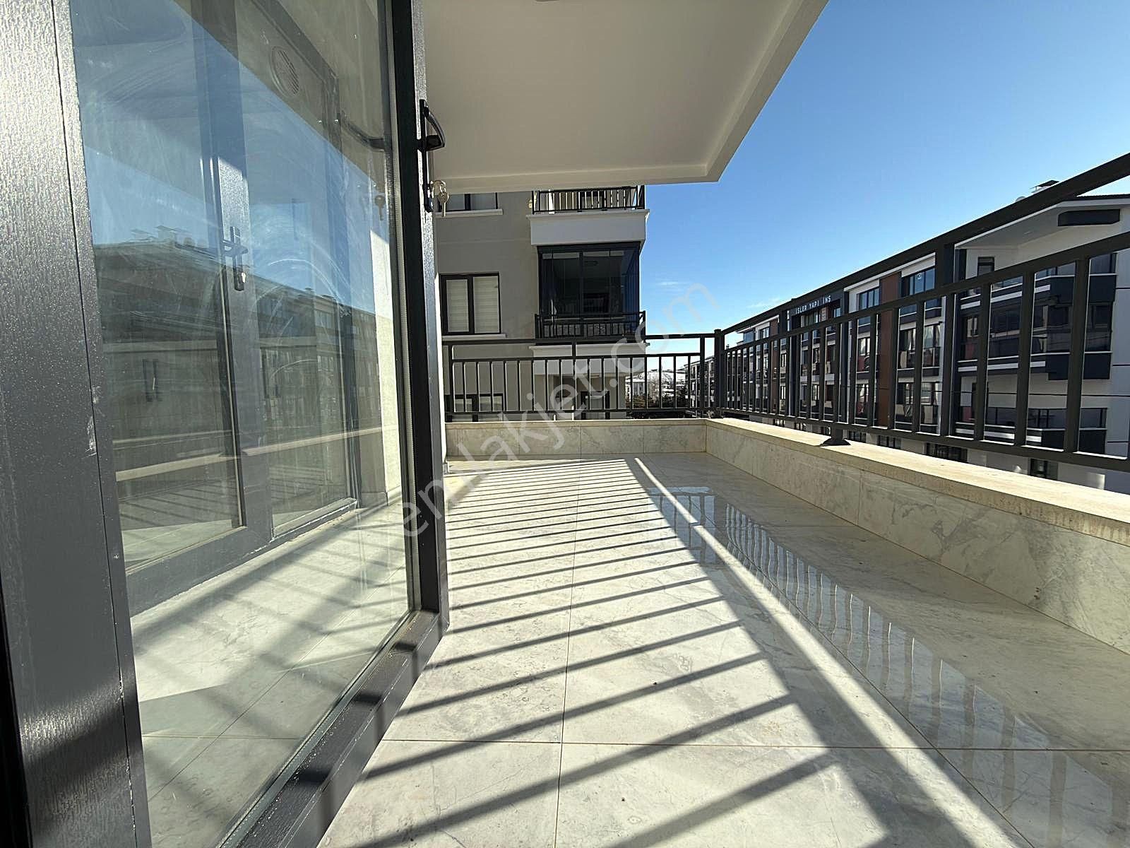 Hisar Mahallesi'nde 3+1 Sıfır Ara Katta Modern Tasarımlı Daire - Görsel 34