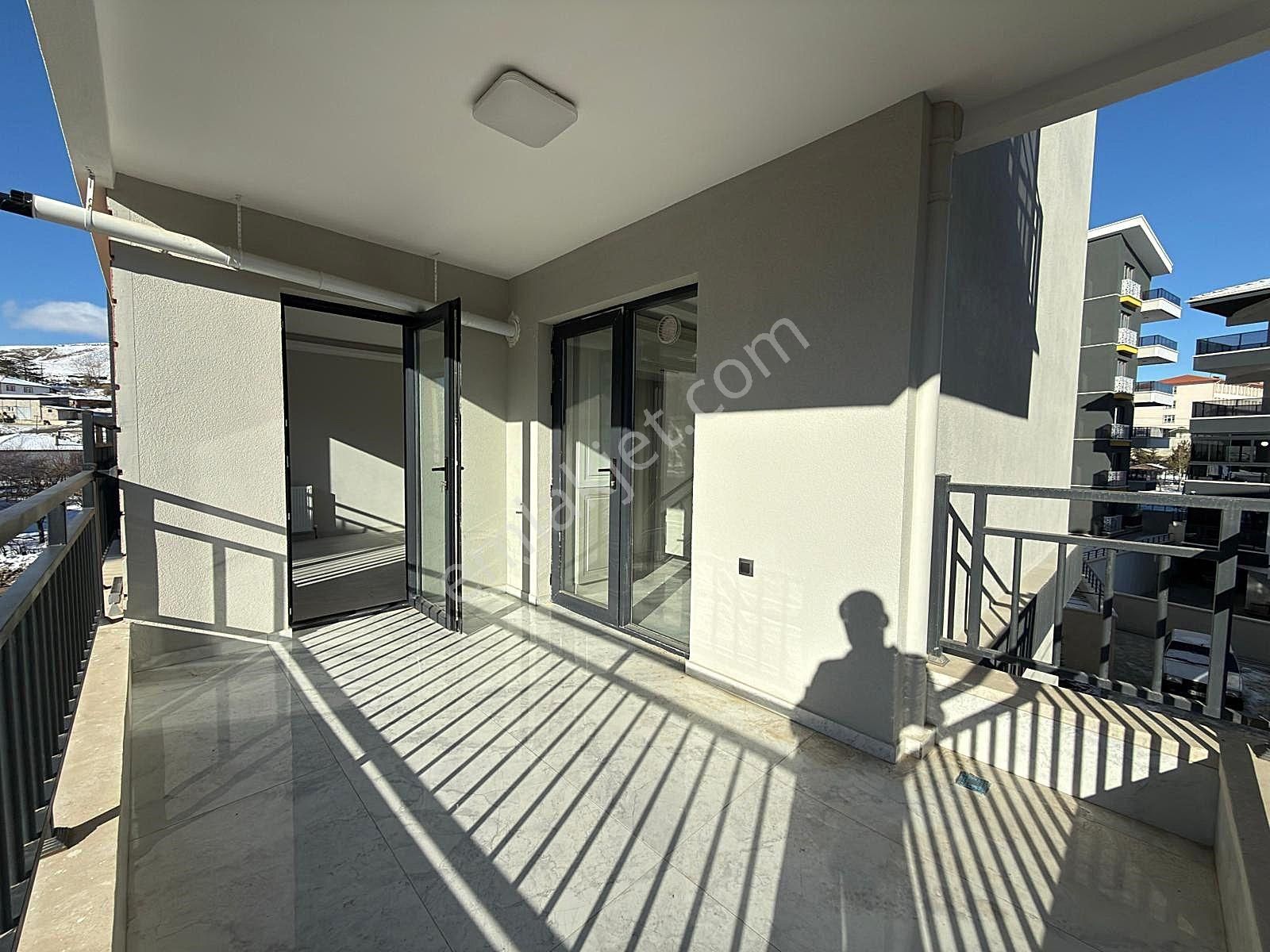 Hisar Mahallesi'nde 3+1 Sıfır Ara Katta Modern Tasarımlı Daire - Görsel 29