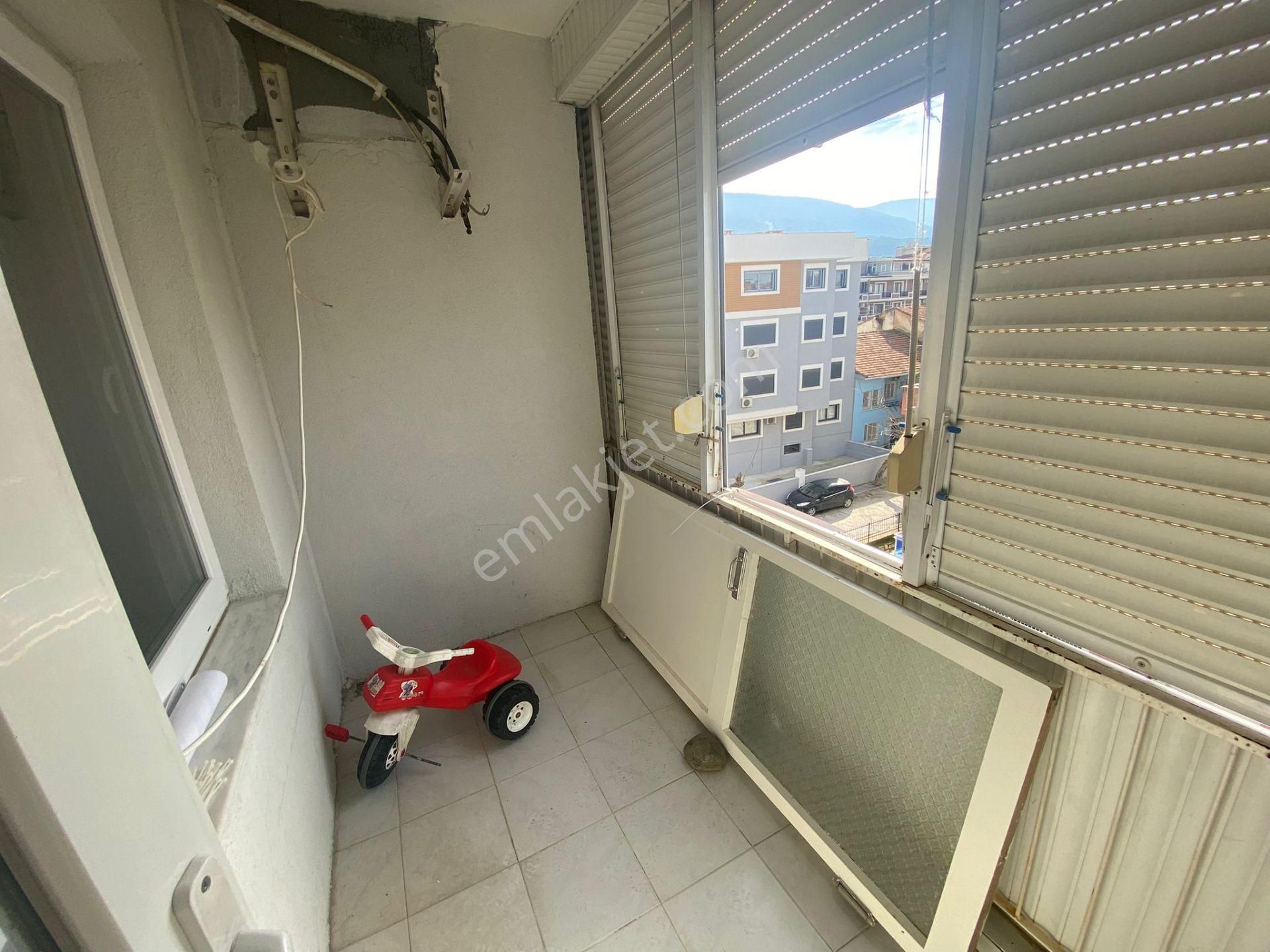 İzmir Tire De Satılık 3+1 Daire Çarşıya Yakın - Görsel 9