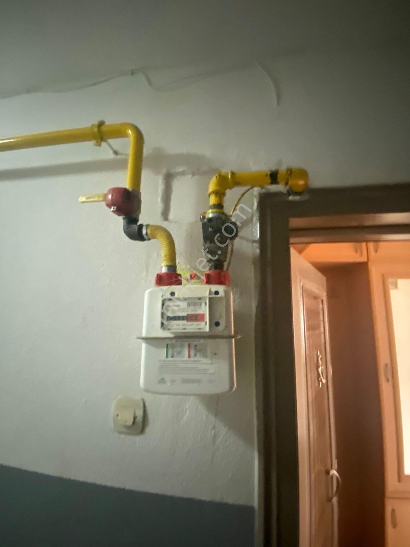 İzmir Tire De Satılık 3+1 Daire Çarşıya Yakın - Görsel 2