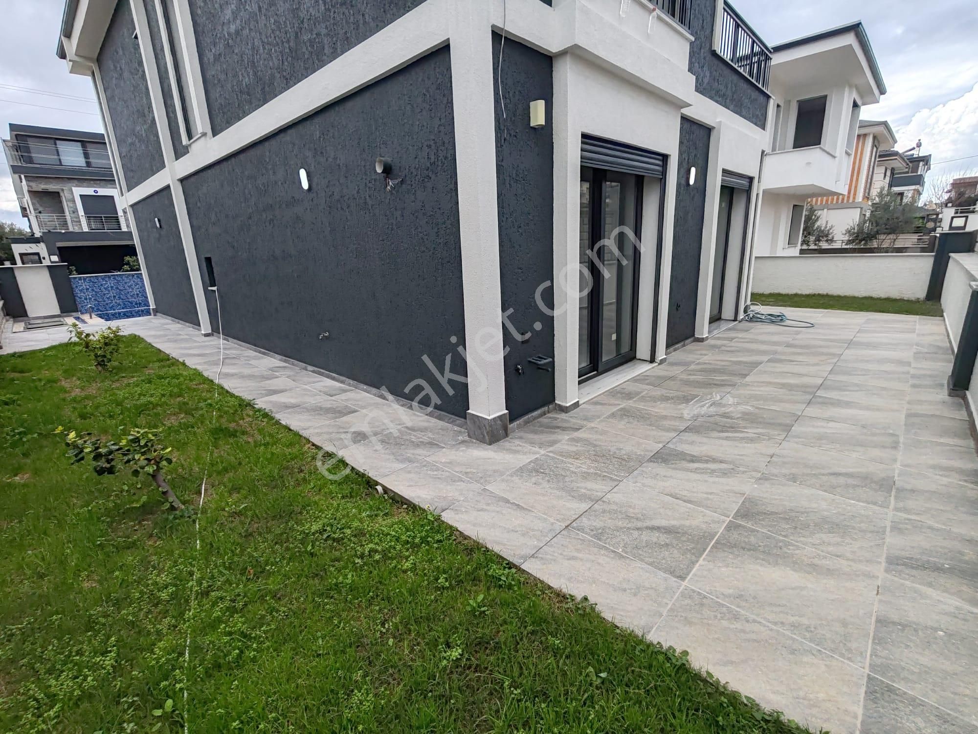 Didim'de 4+1 Denize 500m Yakın Müstakil Villa Ebeveyn Banyolu - Görsel 8