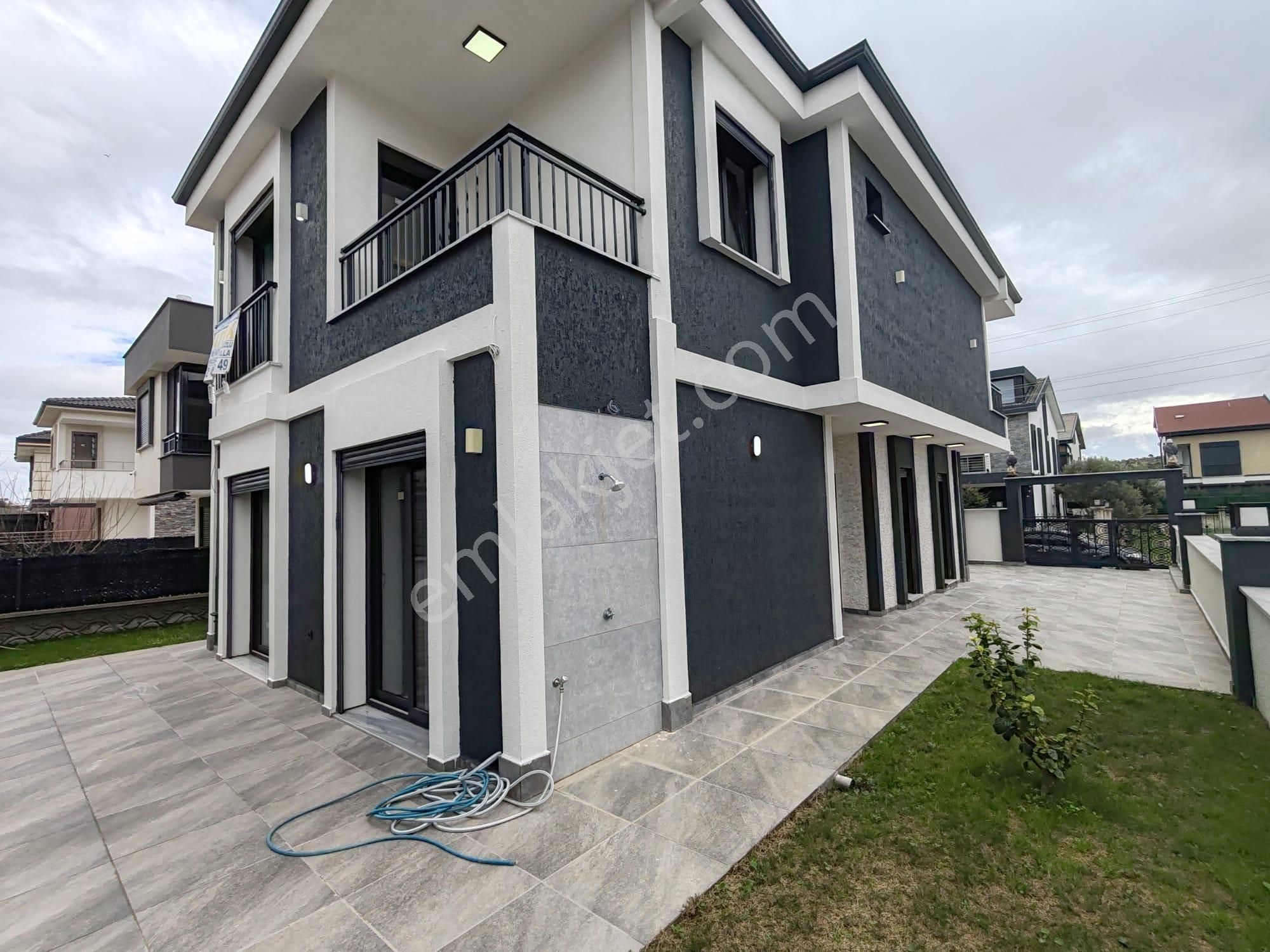 Didim'de 4+1 Denize 500m Yakın Müstakil Villa Ebeveyn Banyolu - Görsel 7