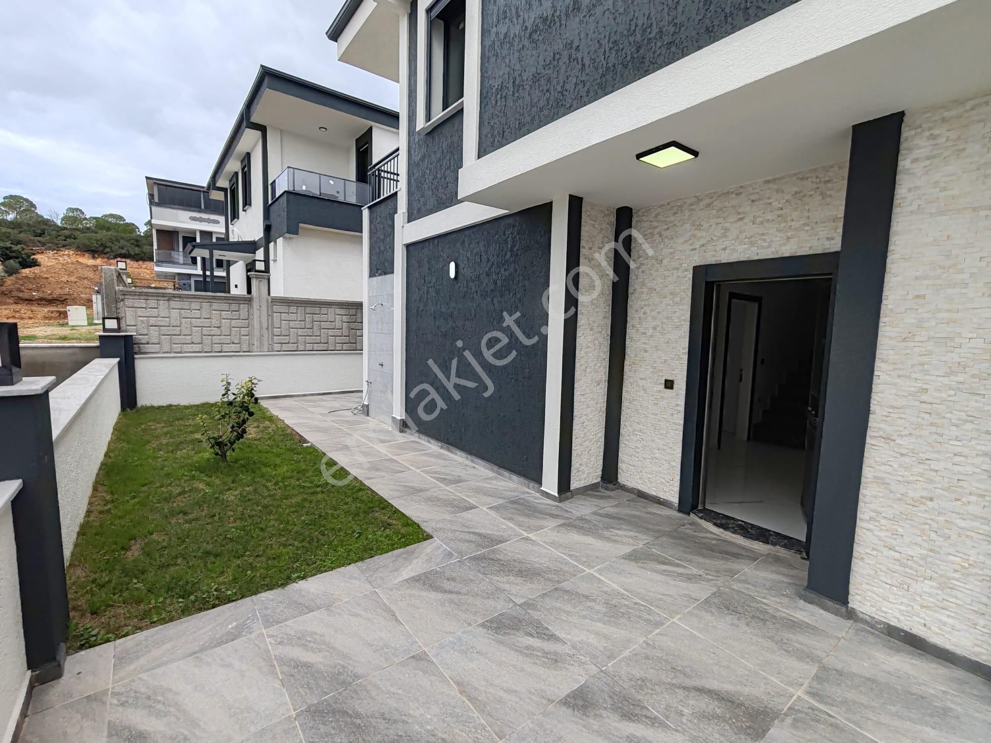 Didim'de 4+1 Denize 500m Yakın Müstakil Villa Ebeveyn Banyolu - Görsel 6