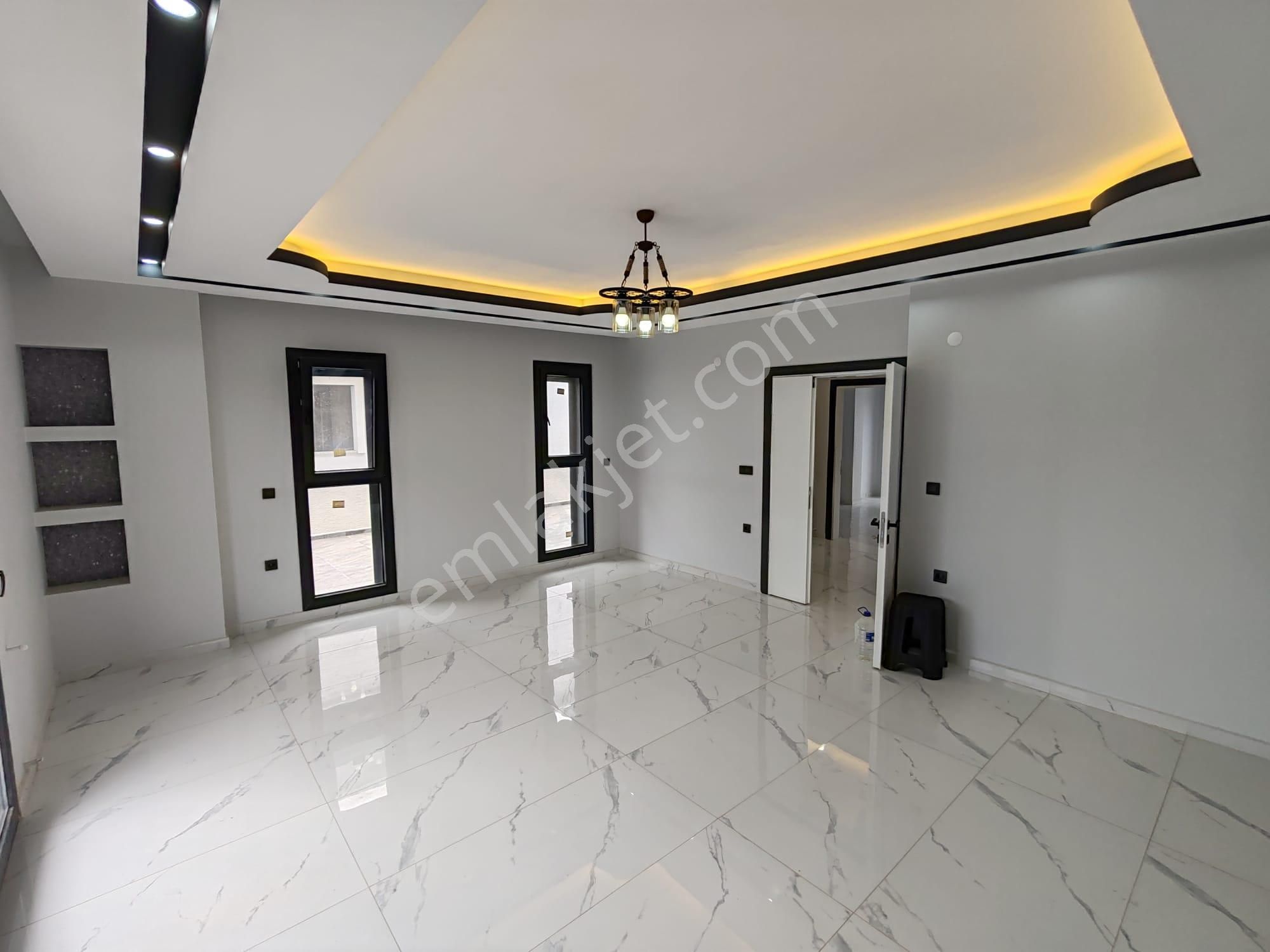 Didim'de 4+1 Denize 500m Yakın Müstakil Villa Ebeveyn Banyolu - Görsel 13