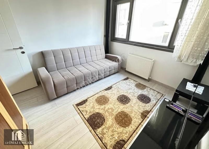 Suadiye Kavisli Sokakta Net 95 M2 Ferah 7 Yıllık Binada 3+1 - Görsel 23