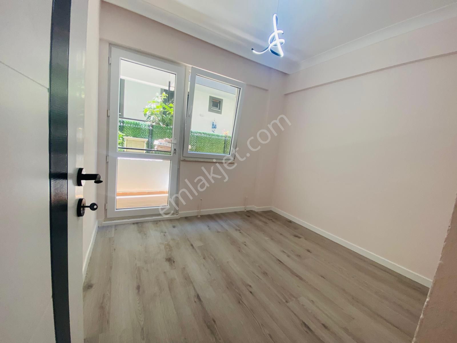 Kostak Gayrimenkulden Altınkum Pazar Sokağında Denize 100mt 2+1 - Görsel 25