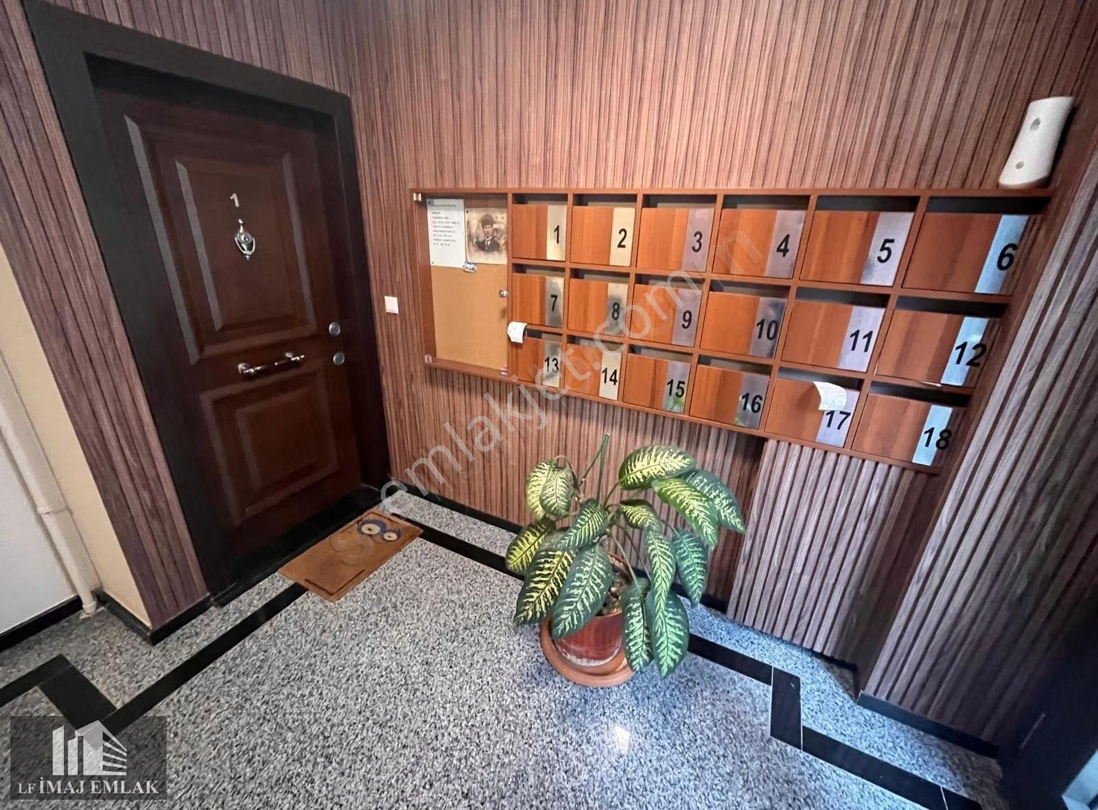 Lf İmaj Çatalçeşmede Bağdat 'a 7 Bina Konumunda 2+1 Yeni Fırsat - Görsel 2