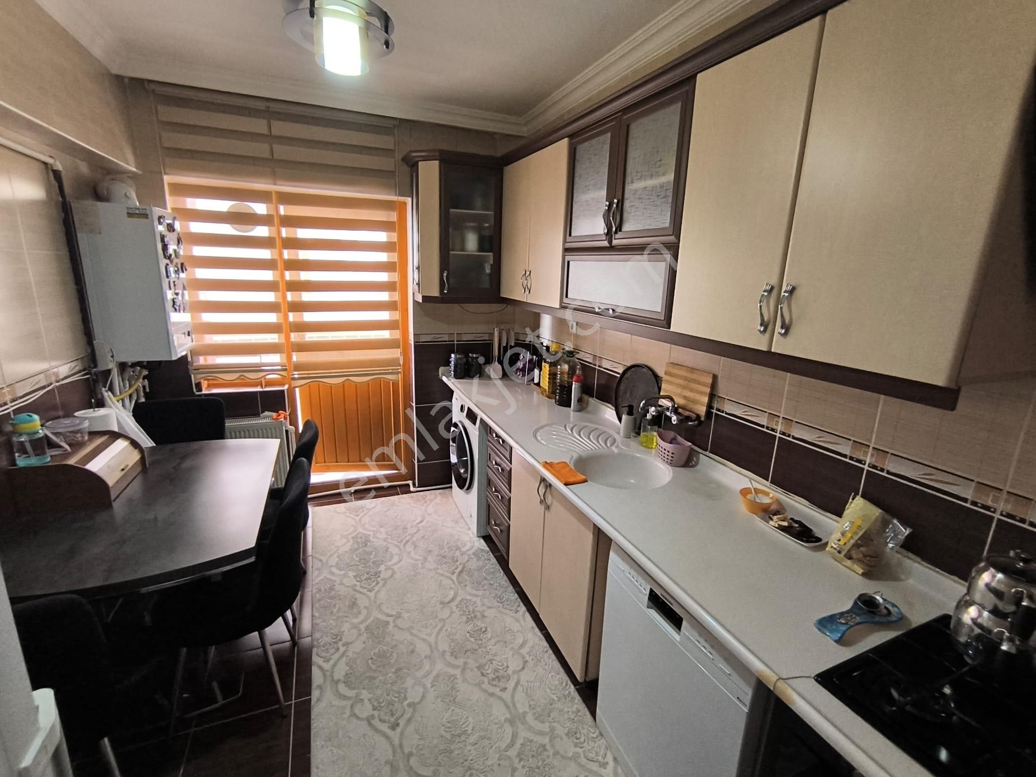 Atatürk Mah Yapılı 2+1 Bağımsız Ara Kat Genç Bina Kaçmaz Daire - Görsel 4