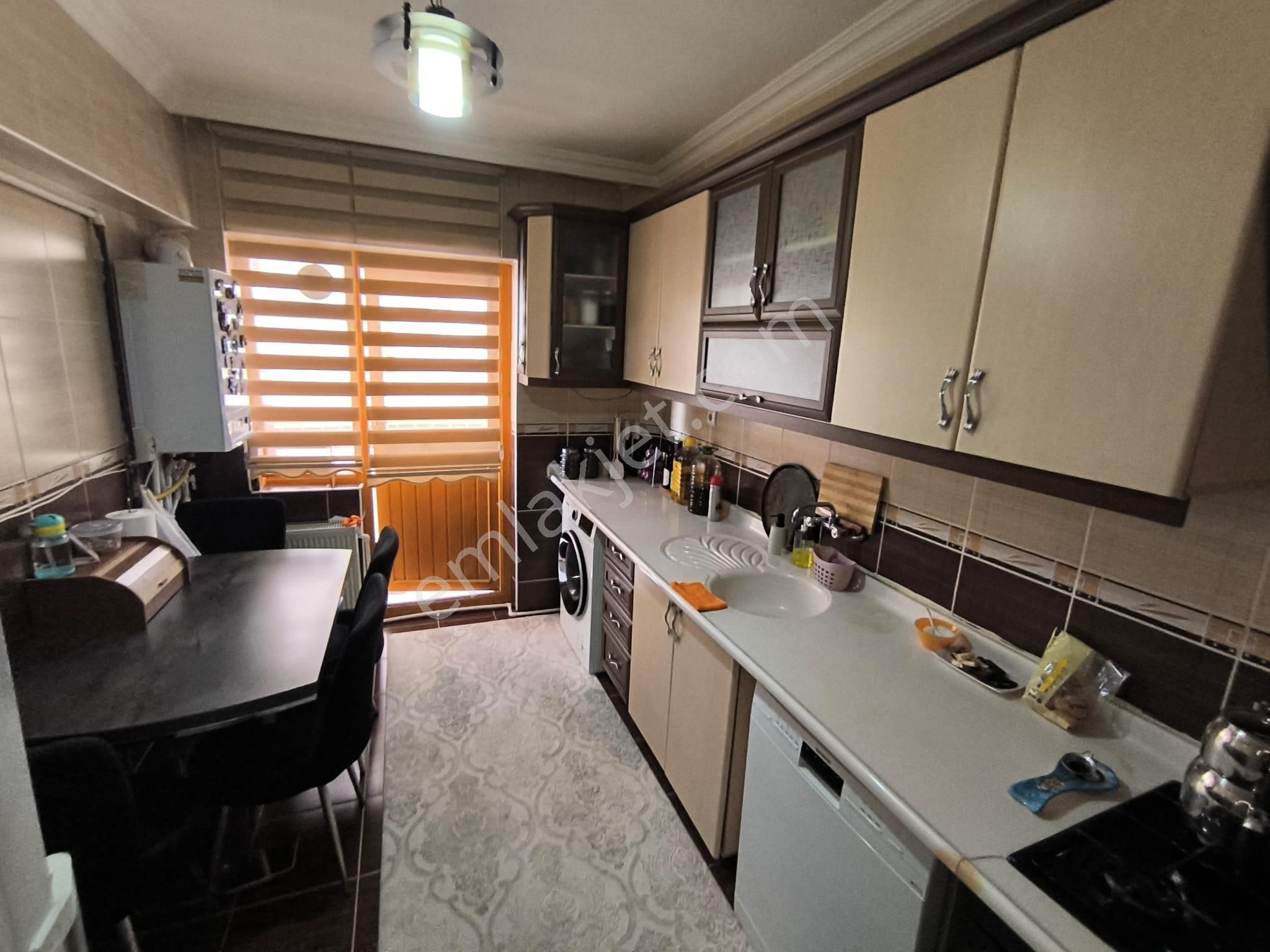 Atatürk Mah Yapılı 2+1 Bağımsız Ara Kat Genç Bina Kaçmaz Daire - Görsel 2