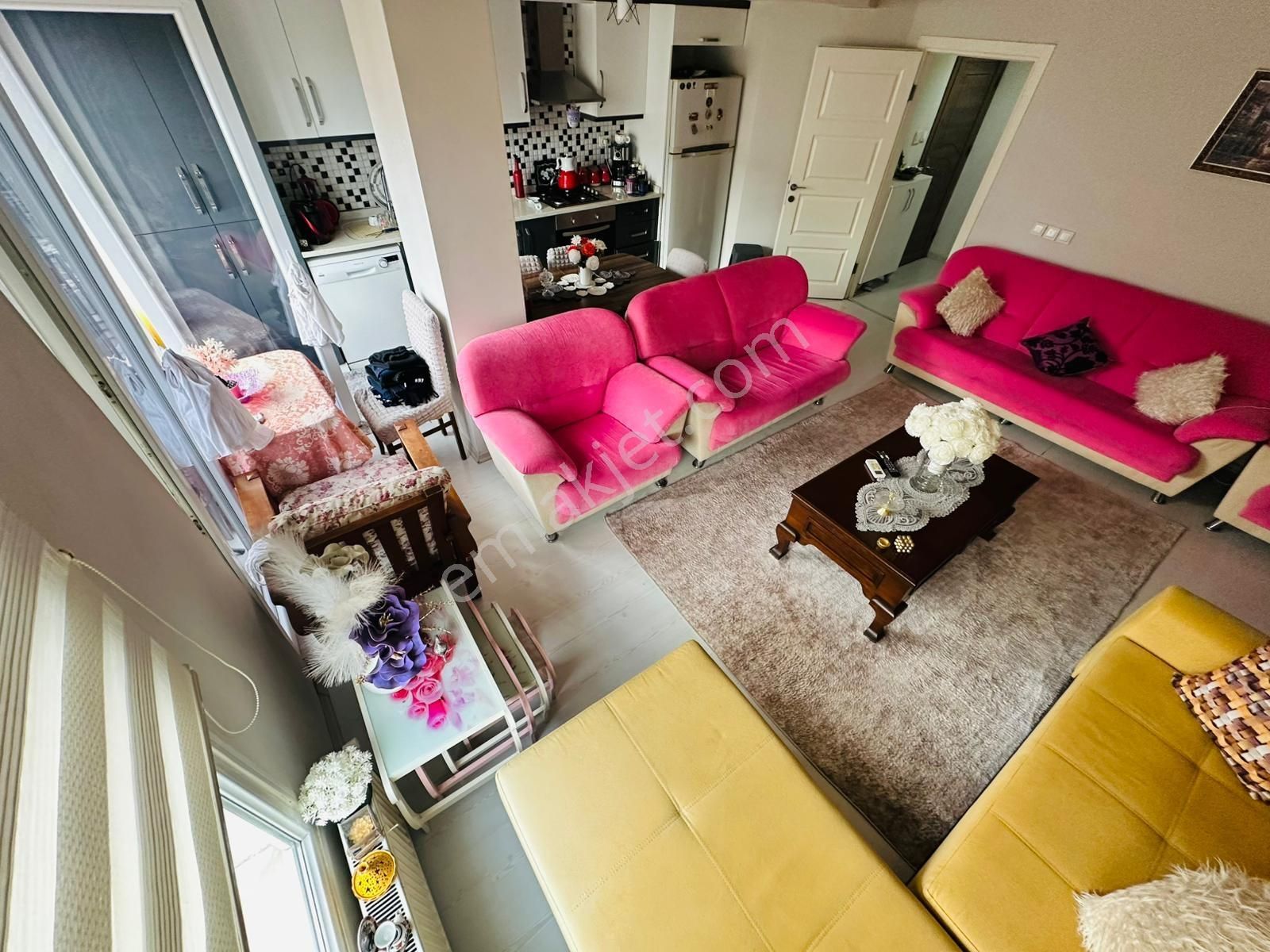 Kostak Gayrimenkul'den Akçay'da Ferah Denize 50 Metre 2+1 Arakat - Görsel 5