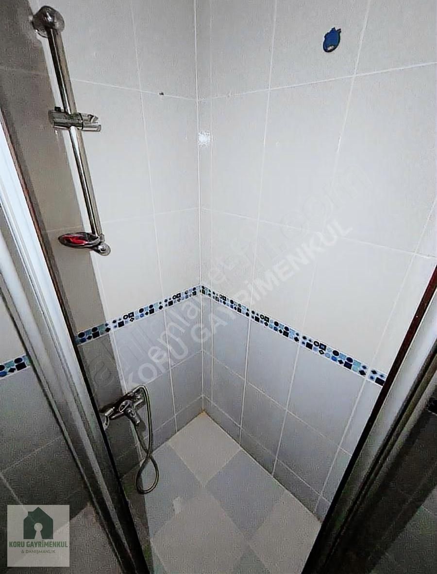 Koru Emlaktan Kiralık Emiroğlu Ana Caddeye Yakın 1+1 Daire - Görsel 17