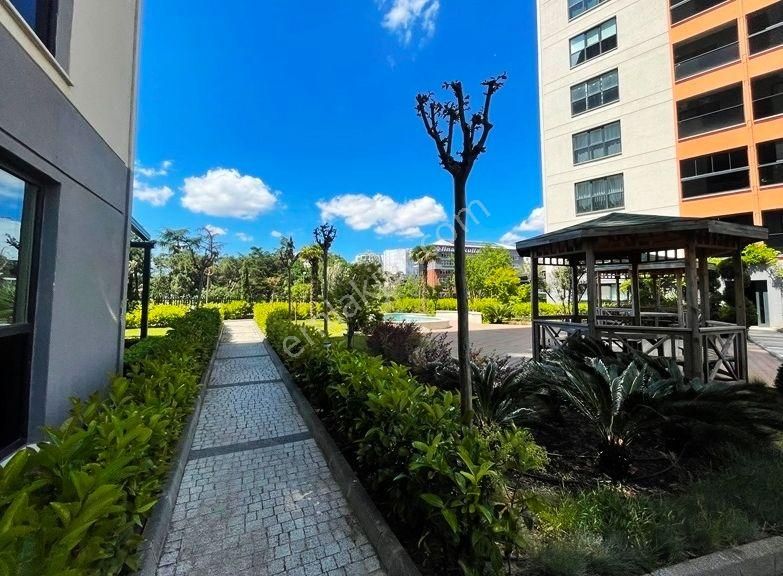 Mertcan Dan Royal Garden'de Ebeveyn Banyolu 3+1 Deniz Manzaralı - İskanlı - Görsel 23