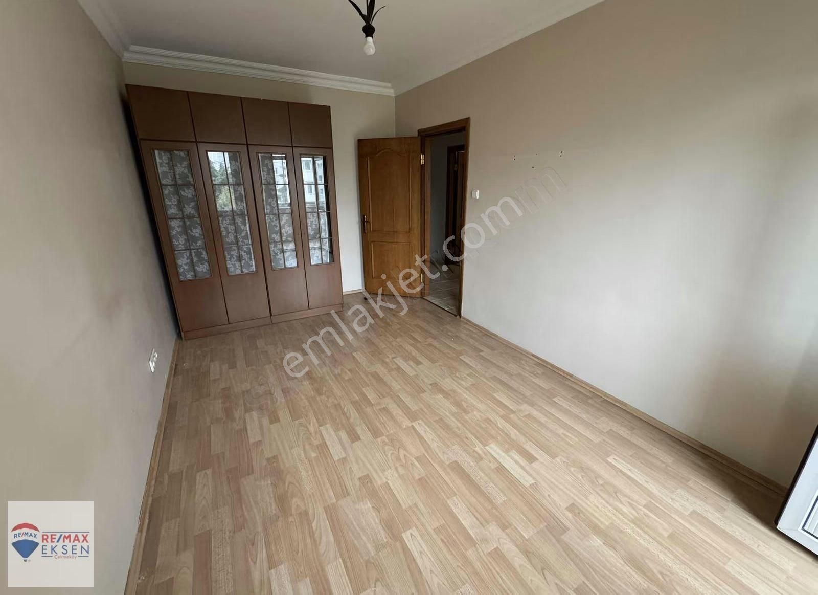 Çekmeköy Ekşioğlu Beşyıldız 2. Etap Sitesi Kiralık 3+1 Daire - Görsel 5