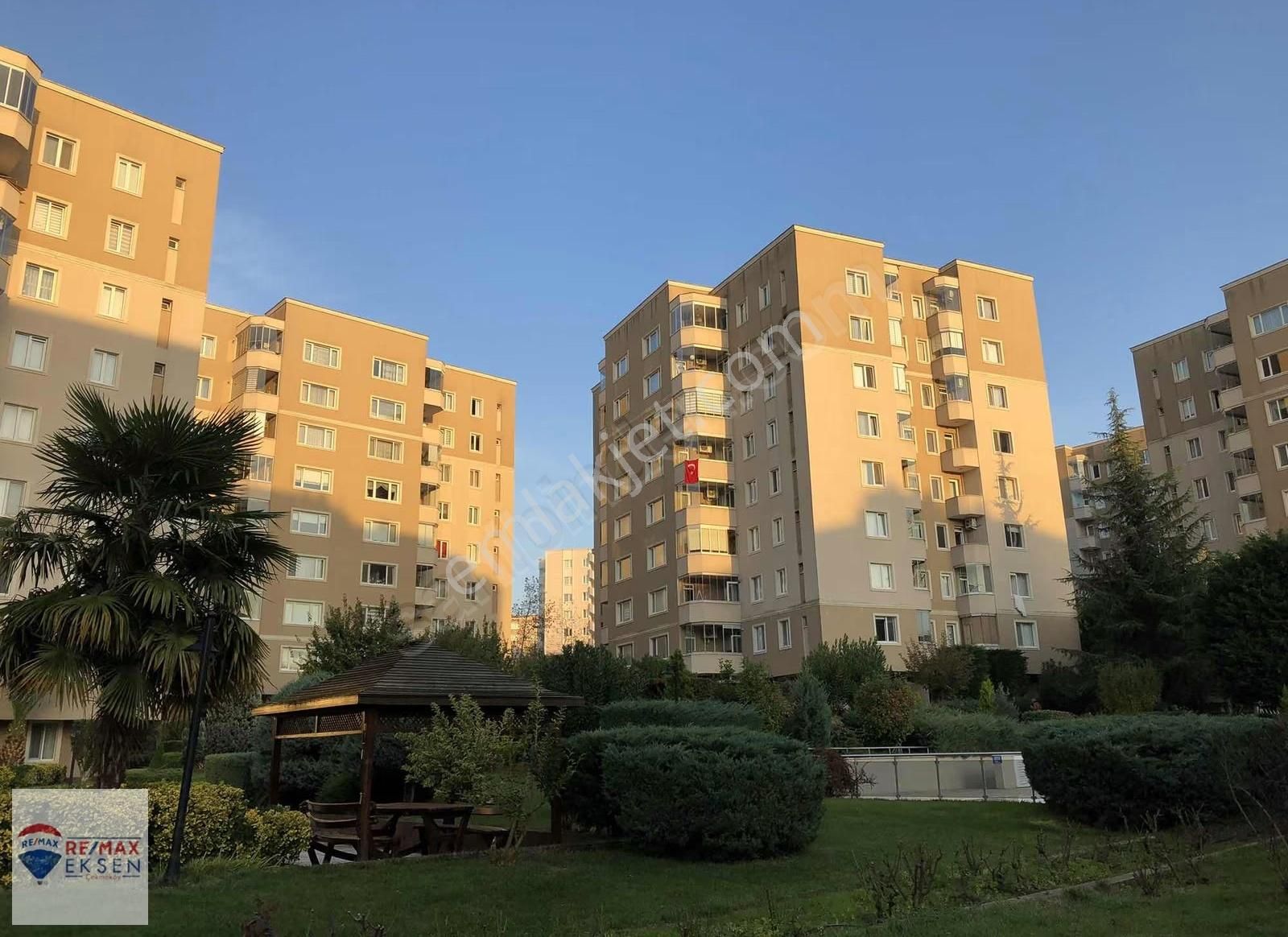 Çekmeköy Ekşioğlu Beşyıldız 2. Etap Sitesi Kiralık 3+1 Daire - Görsel 15