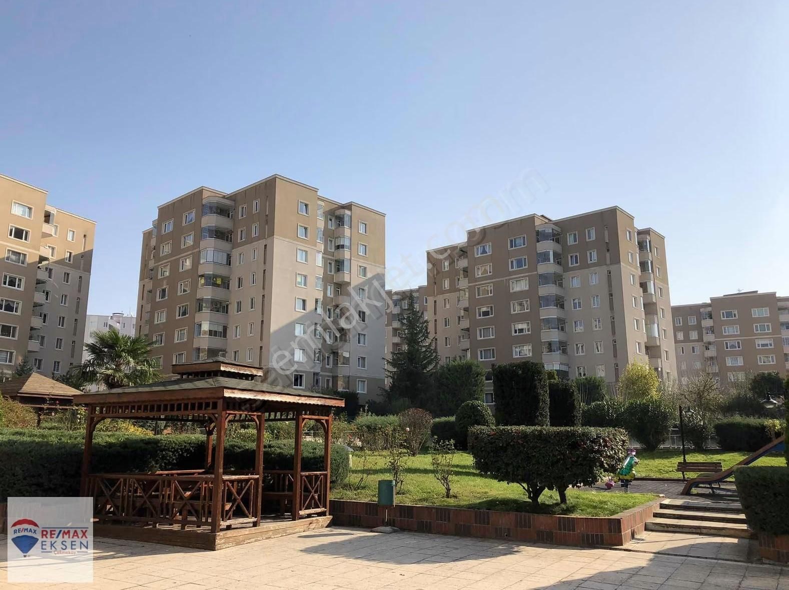 Çekmeköy Ekşioğlu Beşyıldız 2. Etap Sitesi Kiralık 3+1 Daire - Görsel 23