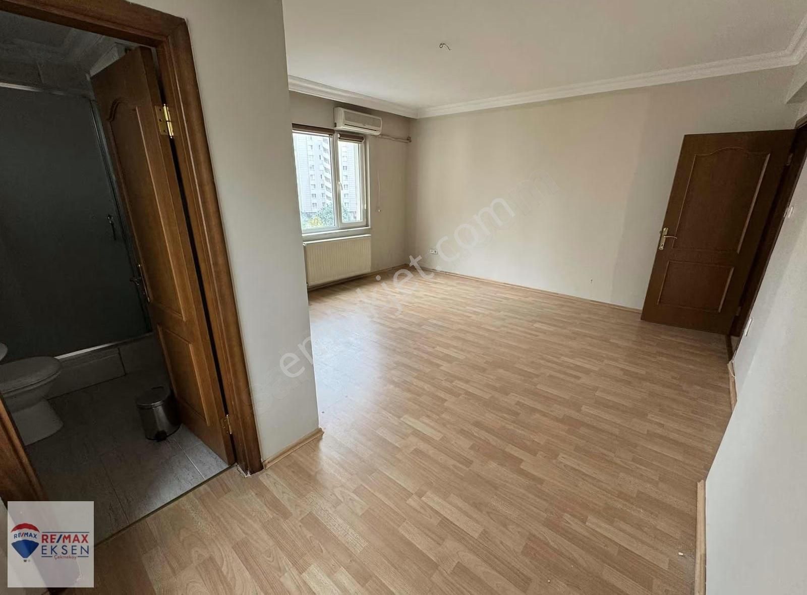 Çekmeköy Ekşioğlu Beşyıldız 2. Etap Sitesi Kiralık 3+1 Daire - Görsel 14