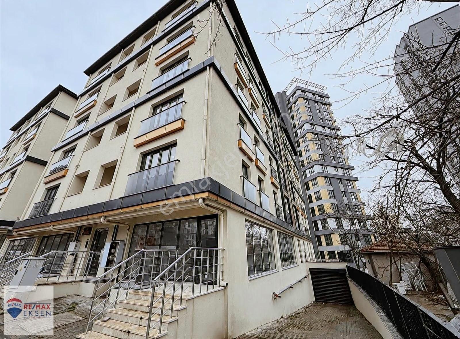 Kartal Orhantepe De Toki Blokları Marmaraya Yürüme Mesafesinde - Görsel 5