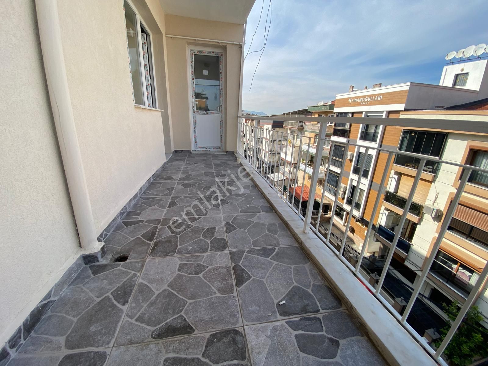 Acill Buca Yenigün Mah.de 3+1 120m2 Full Tadilatlı Önü Açık Havadar Ferah Satılık Daire - Görsel 29