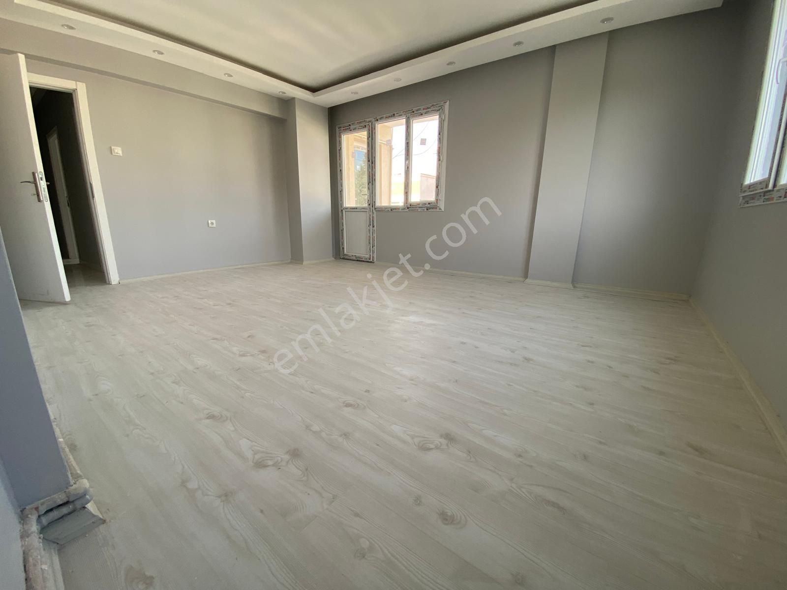 Acill Buca Yenigün Mah.de 3+1 120m2 Full Tadilatlı Önü Açık Havadar Ferah Satılık Daire - Görsel 3