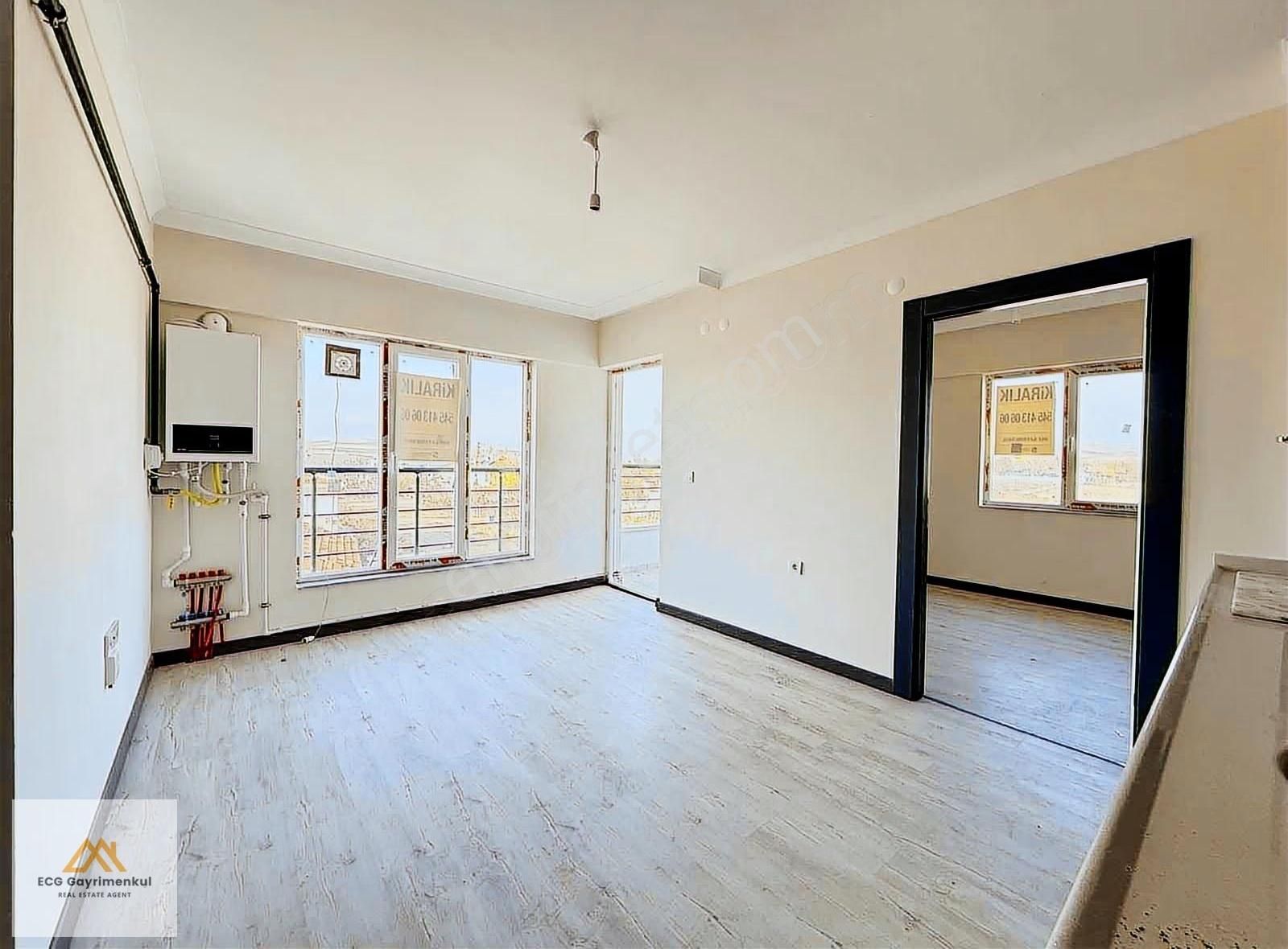 Ecg'deni Aybü Kapısına 400m, 1. Katta Uygun Yatırımlık 1+1 Daire