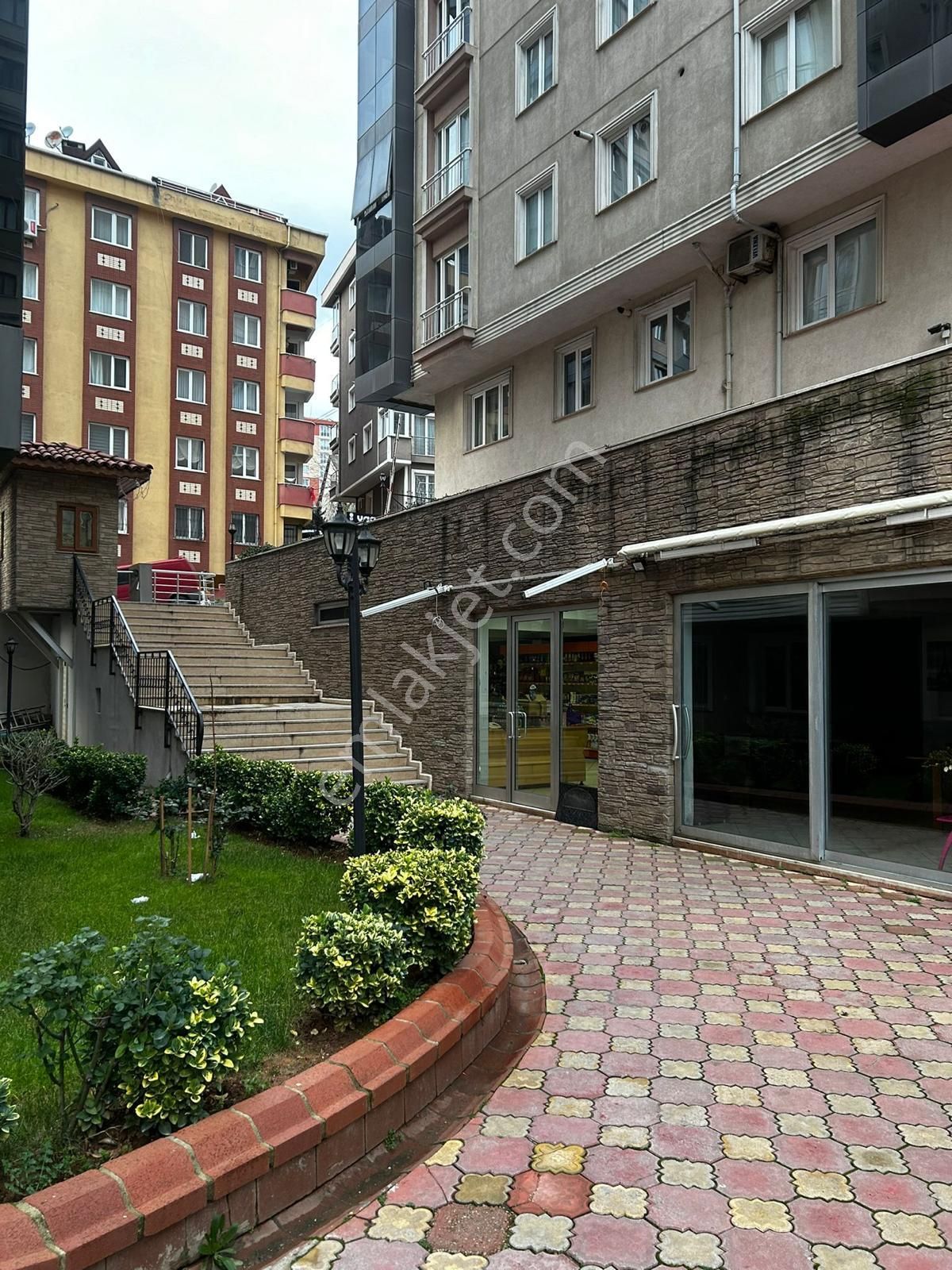 Gardenlife Sitesinde 2+1 Havuzlu, 7/24 Güvenlikli - Görsel 2