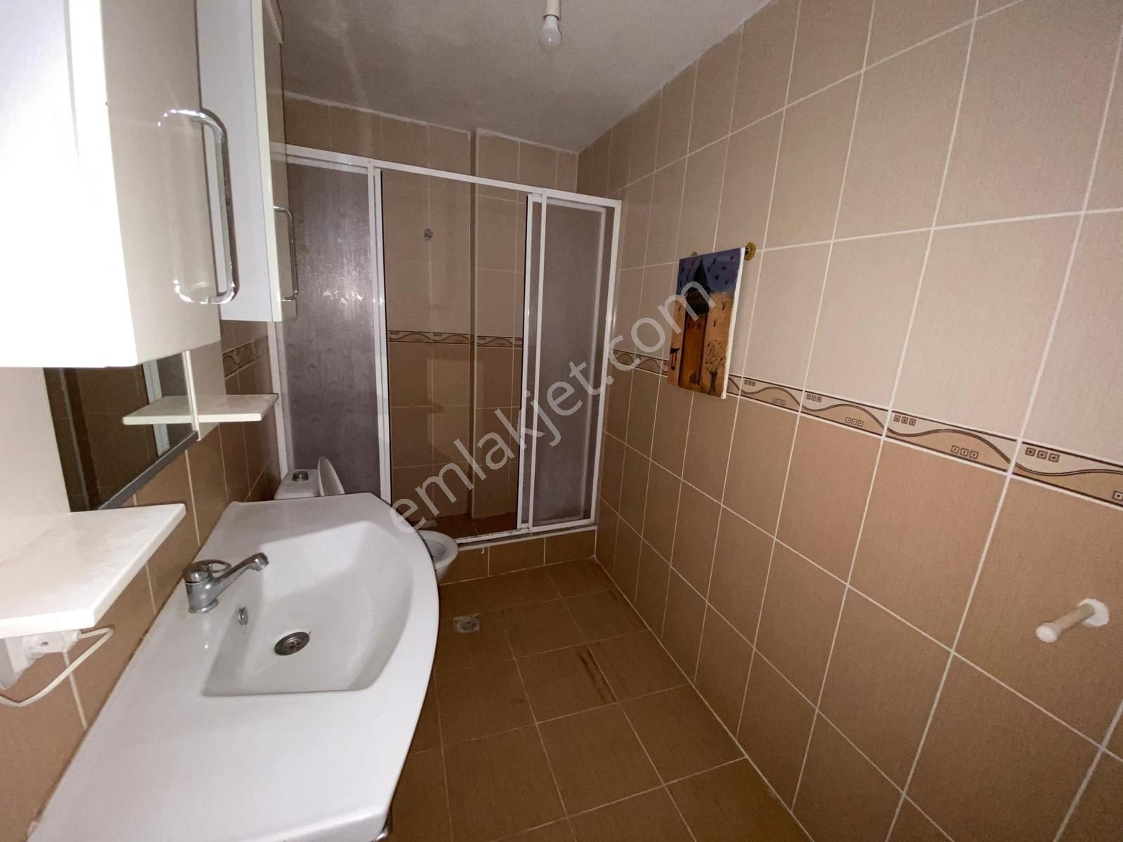 Pendık Esenler Boş 2+1 Kıralık Daıre - Görsel 3