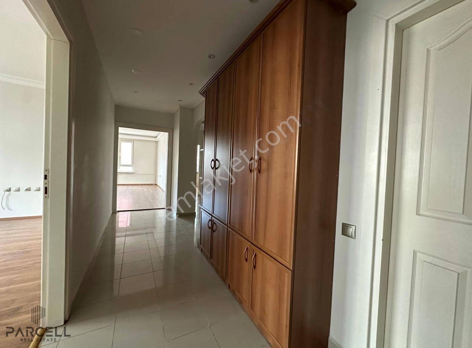 Bahçelievler Mah. Ana Cadde Üzeri Geniş 3+1 Kiralık Daire - Görsel 3